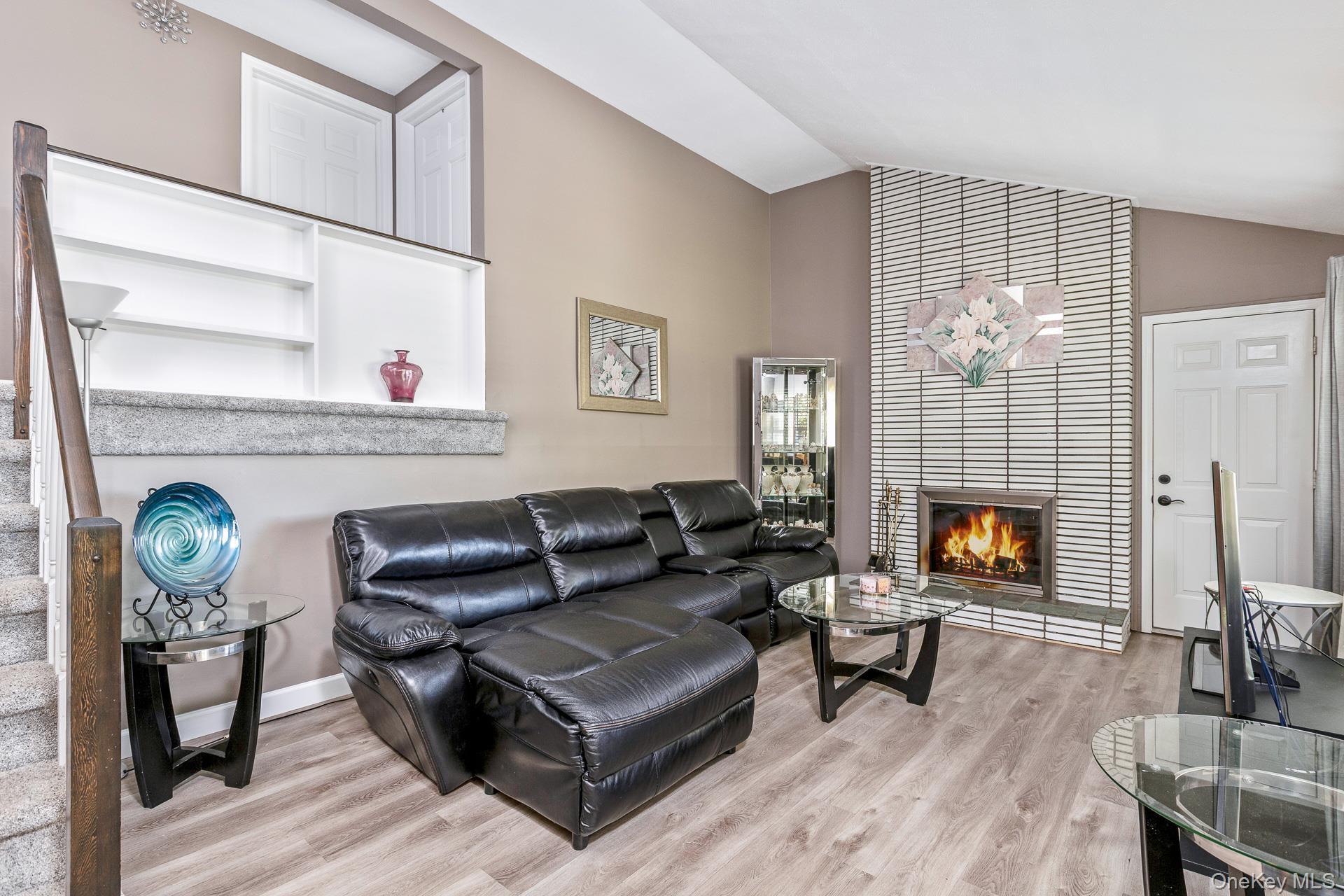 Single Family Happy Acres Suffolk County, NY 11967, MLS-901008-8