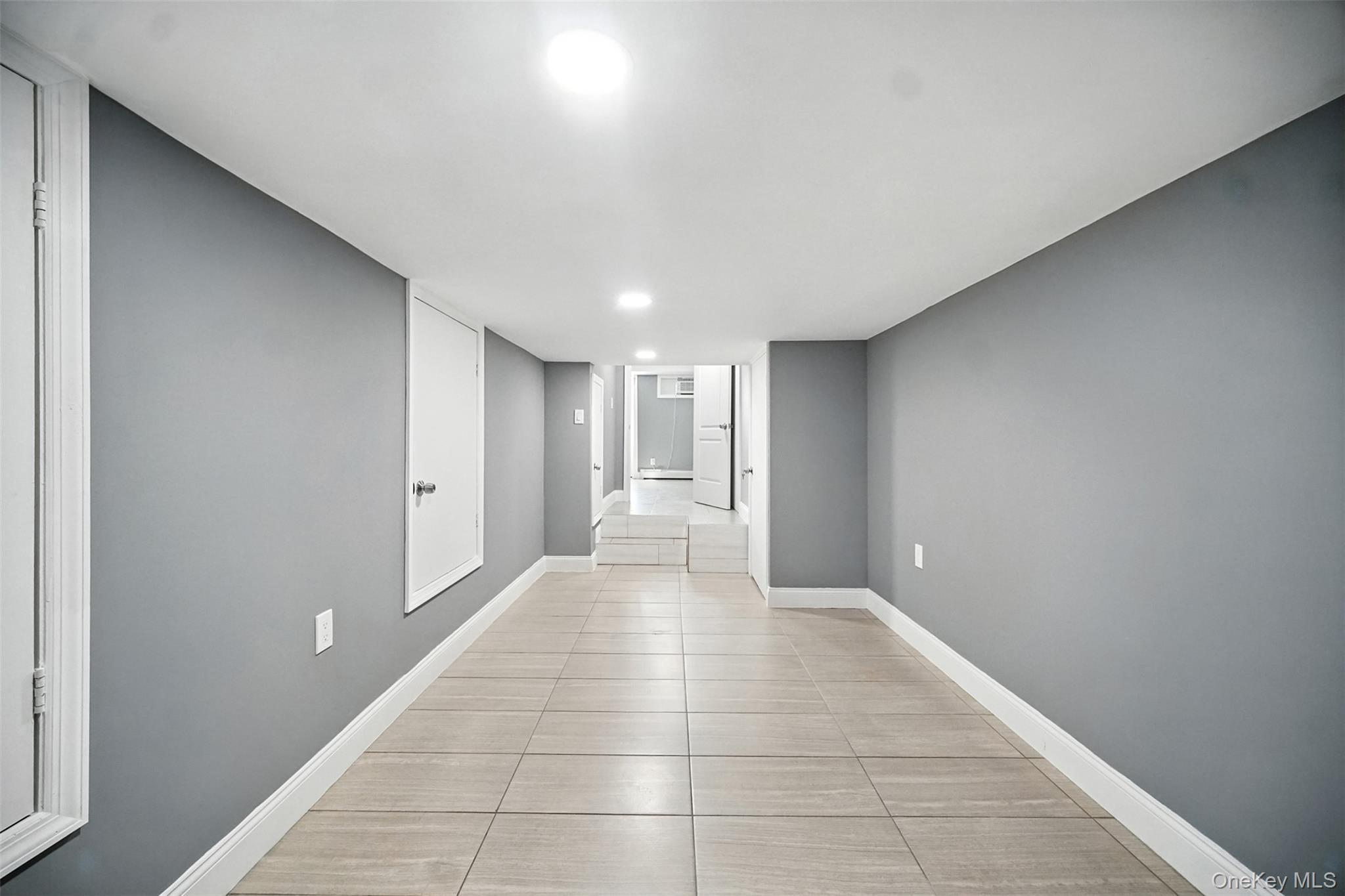 Single Family Casper Nassau County, NY 11580, MLS-901047-21