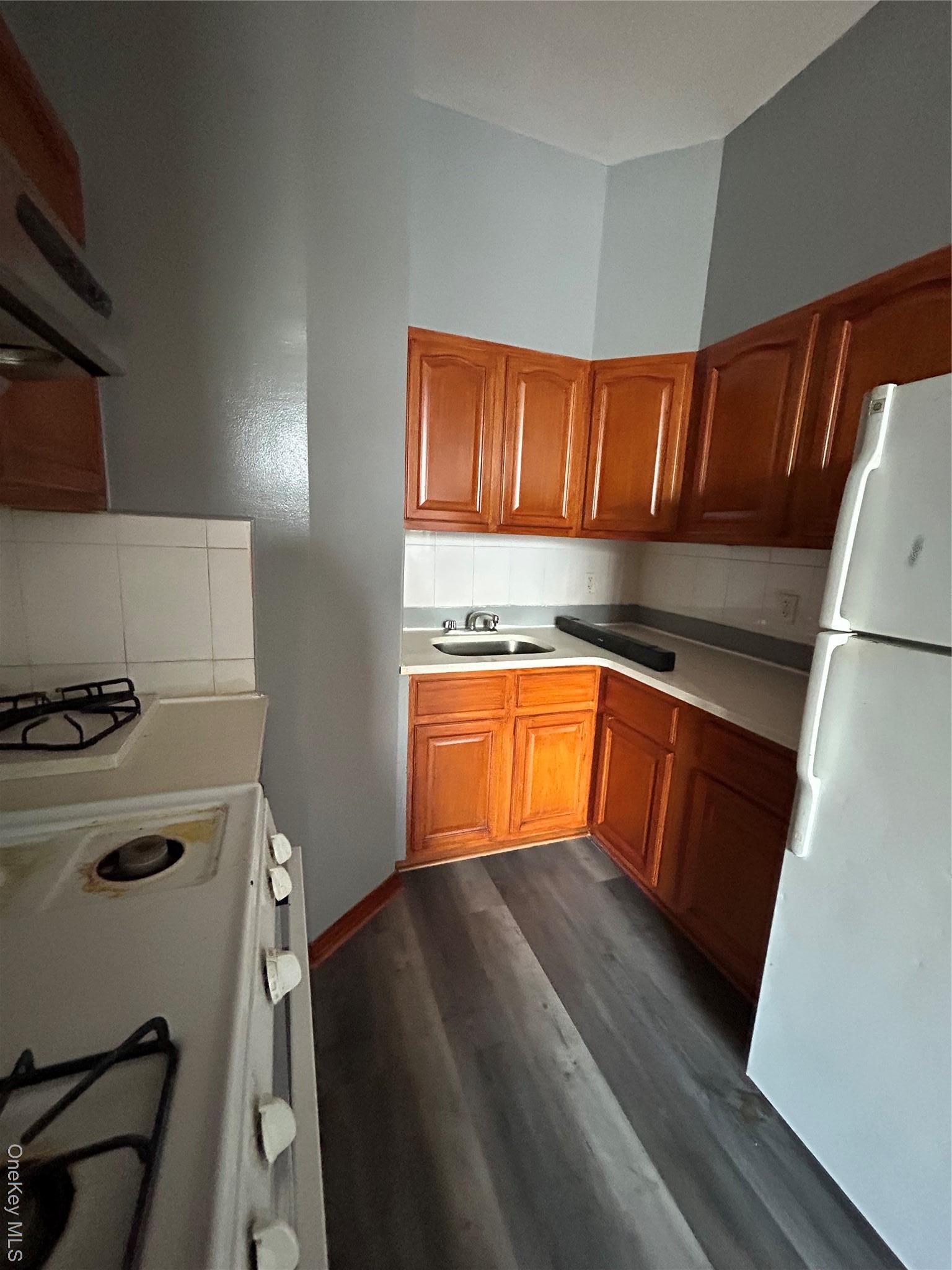 Single Family Rockaway Blvd Queens, NY 11436, MLS-901074-3