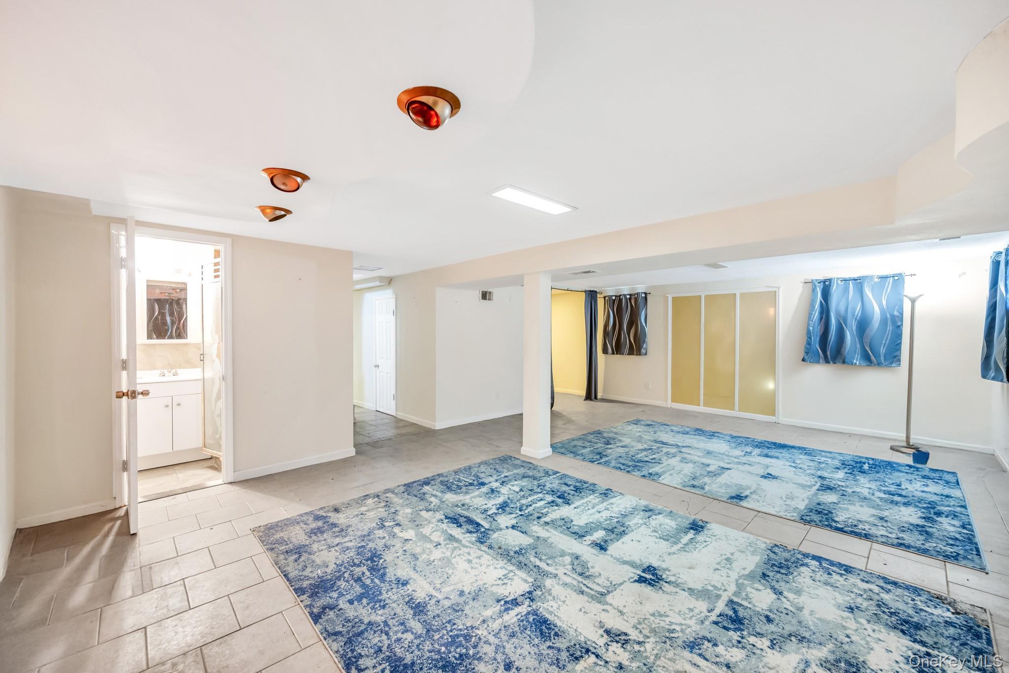 Single Family 89th Queens, NY 11414, MLS-901095-18