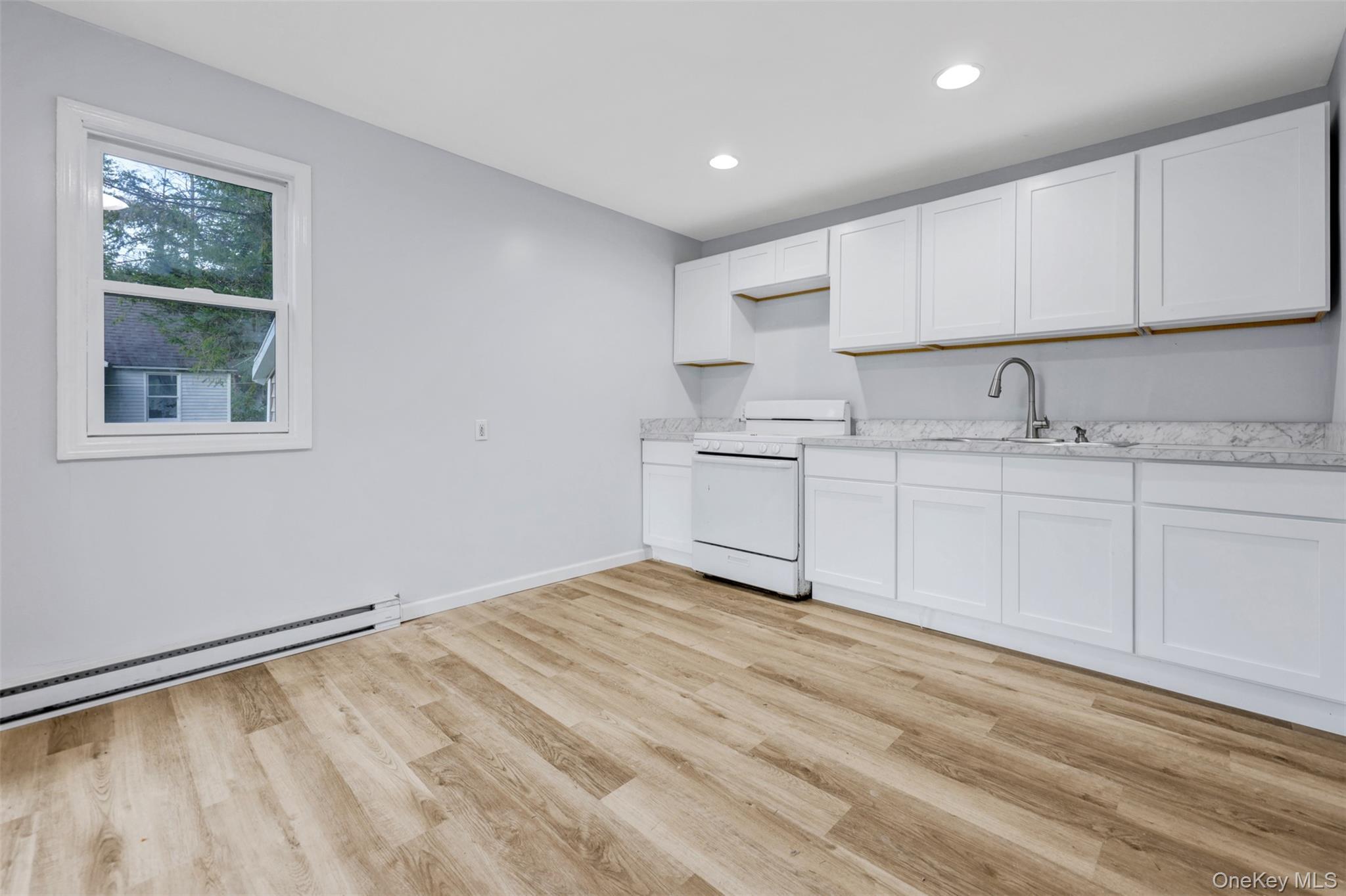 Single Family Edgewood Sullivan County, NY 12779, MLS-901115-8