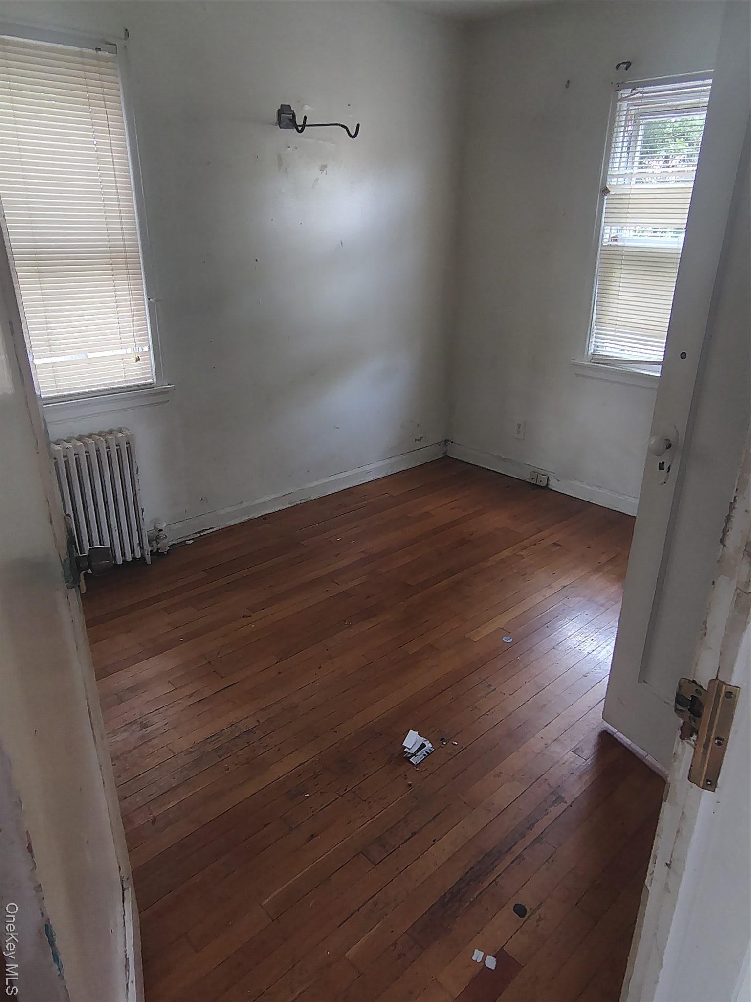 Single Family Meadow  Nassau County, NY 11554, MLS-901142-6