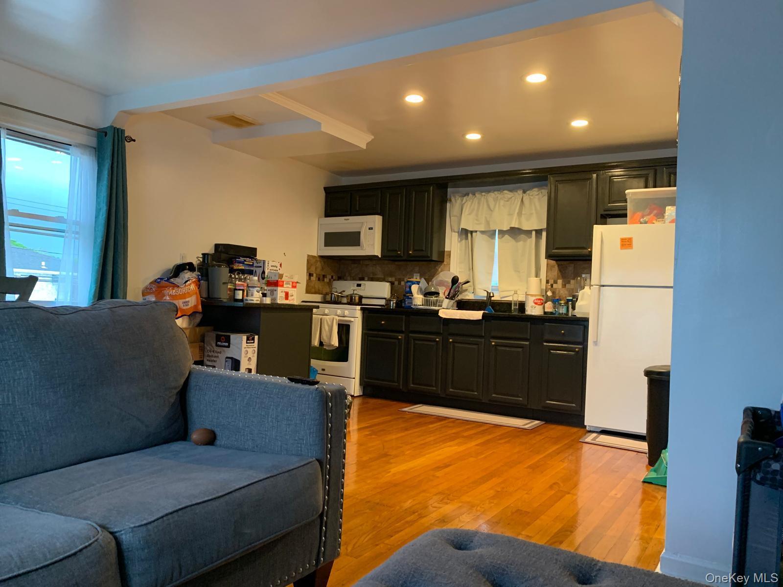 Single Family 104th Queens, NY 11429, MLS-901167-12