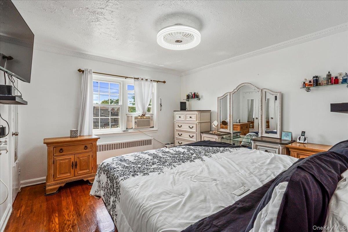 Single Family Bronxdale  Bronx, NY 10462, MLS-901176-11