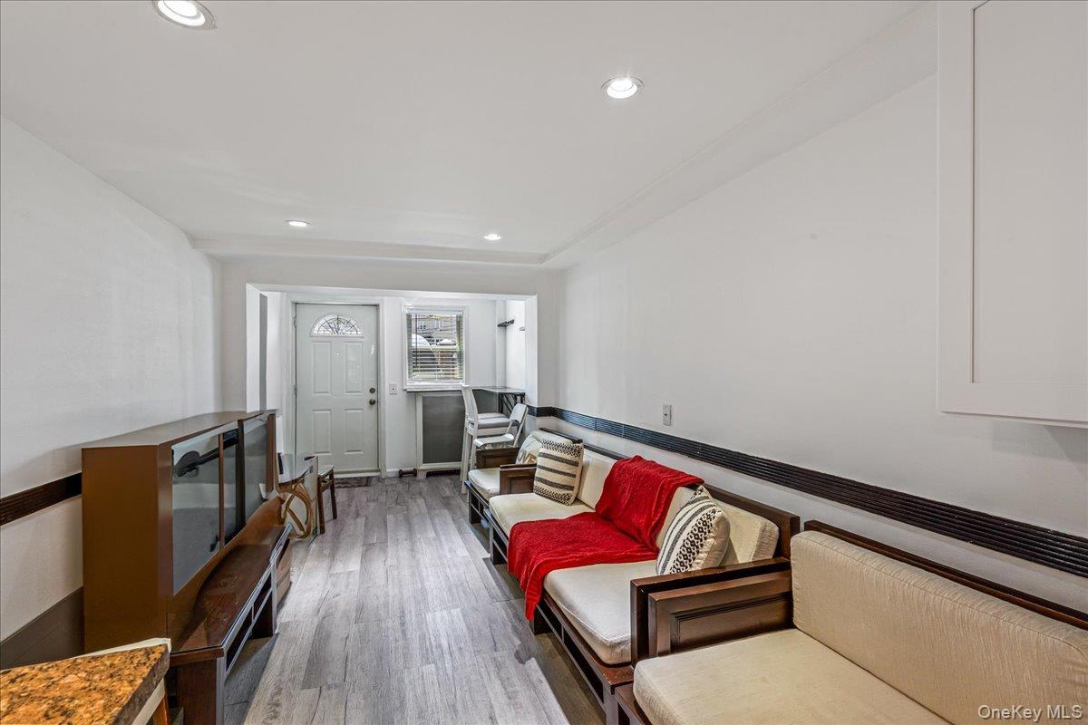 Single Family Bronxdale  Bronx, NY 10462, MLS-901176-14