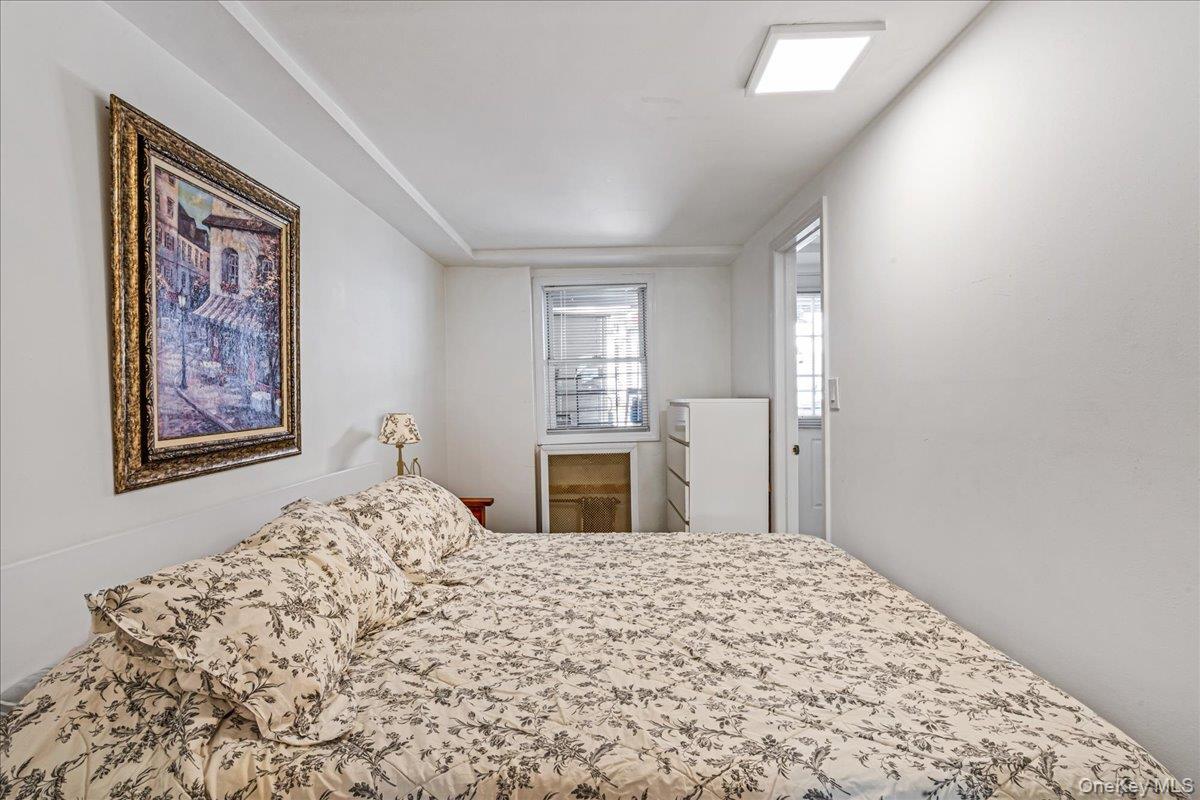 Single Family Bronxdale  Bronx, NY 10462, MLS-901176-15