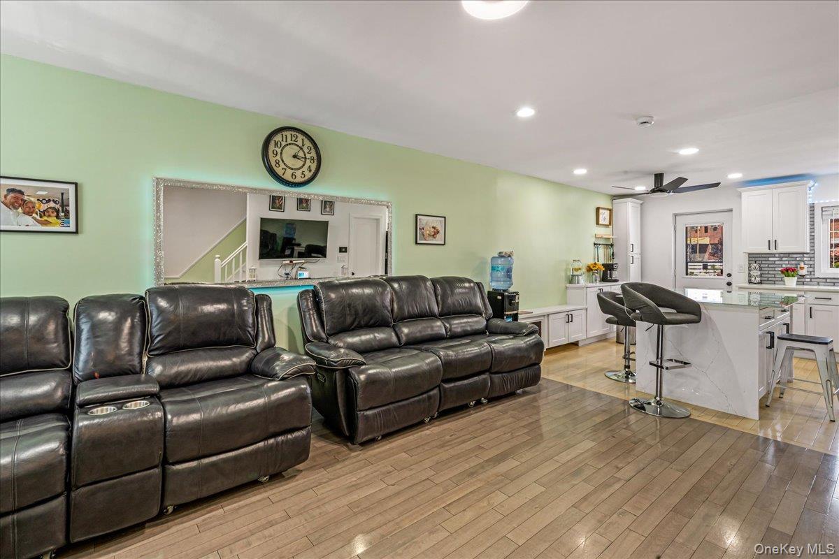 Single Family Bronxdale  Bronx, NY 10462, MLS-901176-3