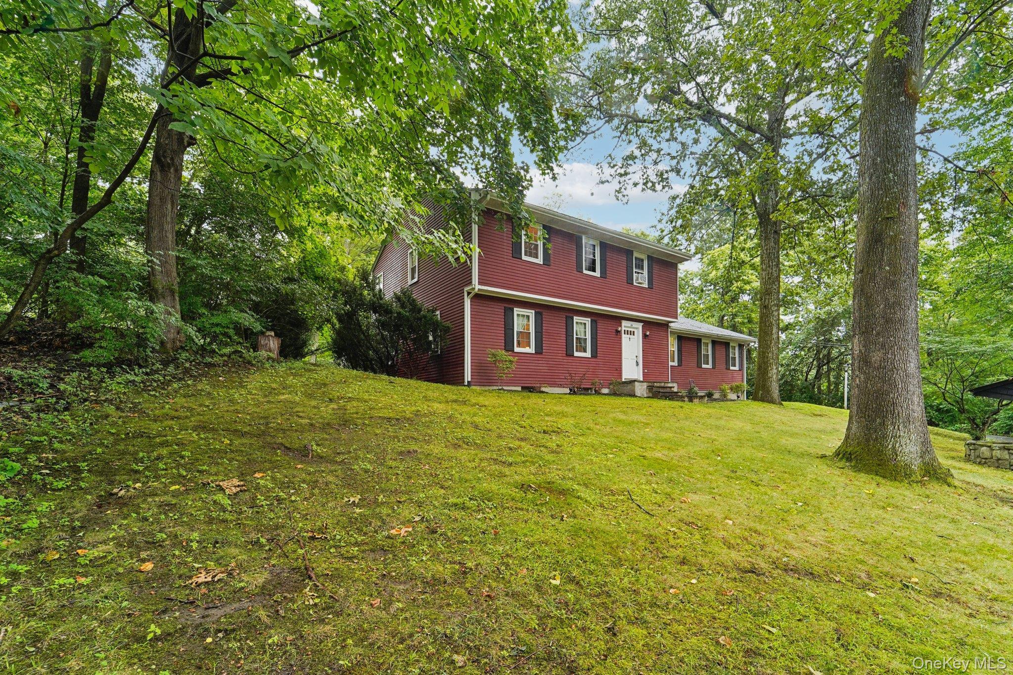 Single Family Dogwood Hills  Orange County, NY 12550, MLS-901196-2