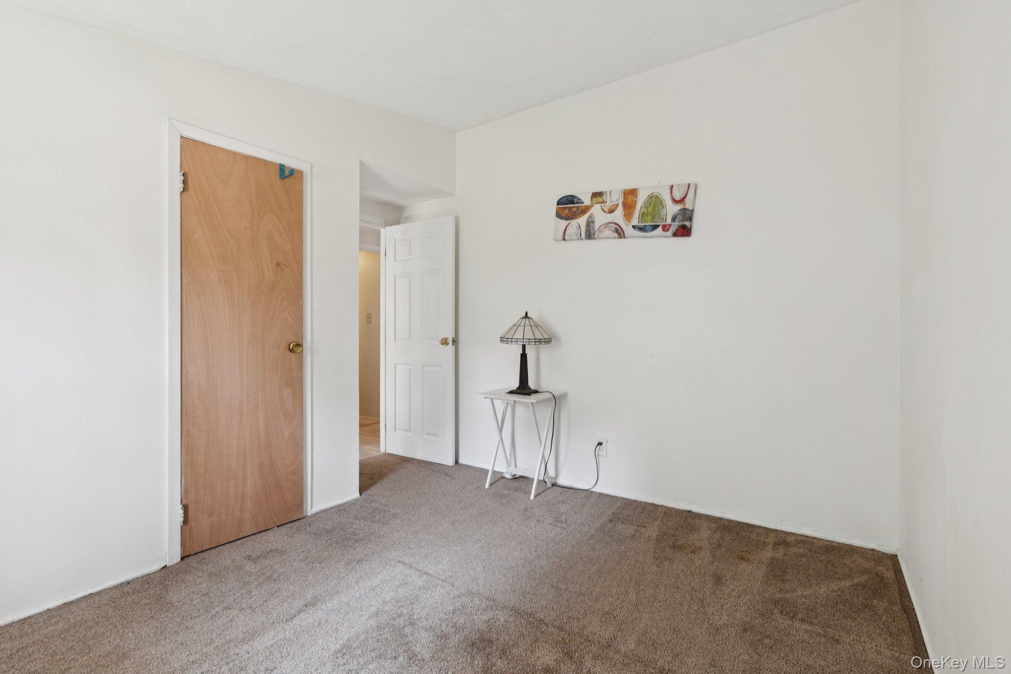 Single Family Clarkson  Suffolk County, NY 11738, MLS-901203-17