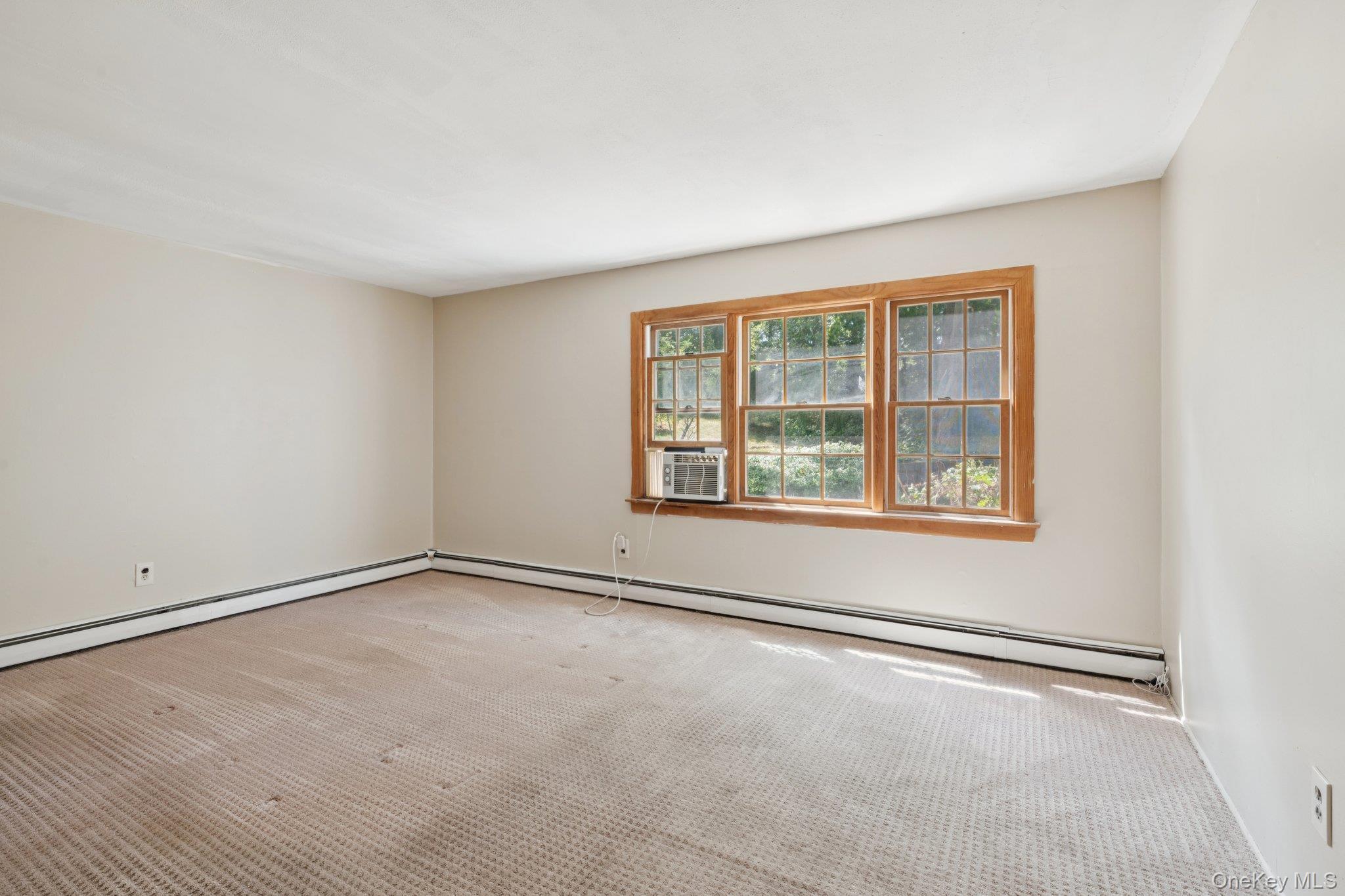 Single Family Clarkson  Suffolk County, NY 11738, MLS-901203-19