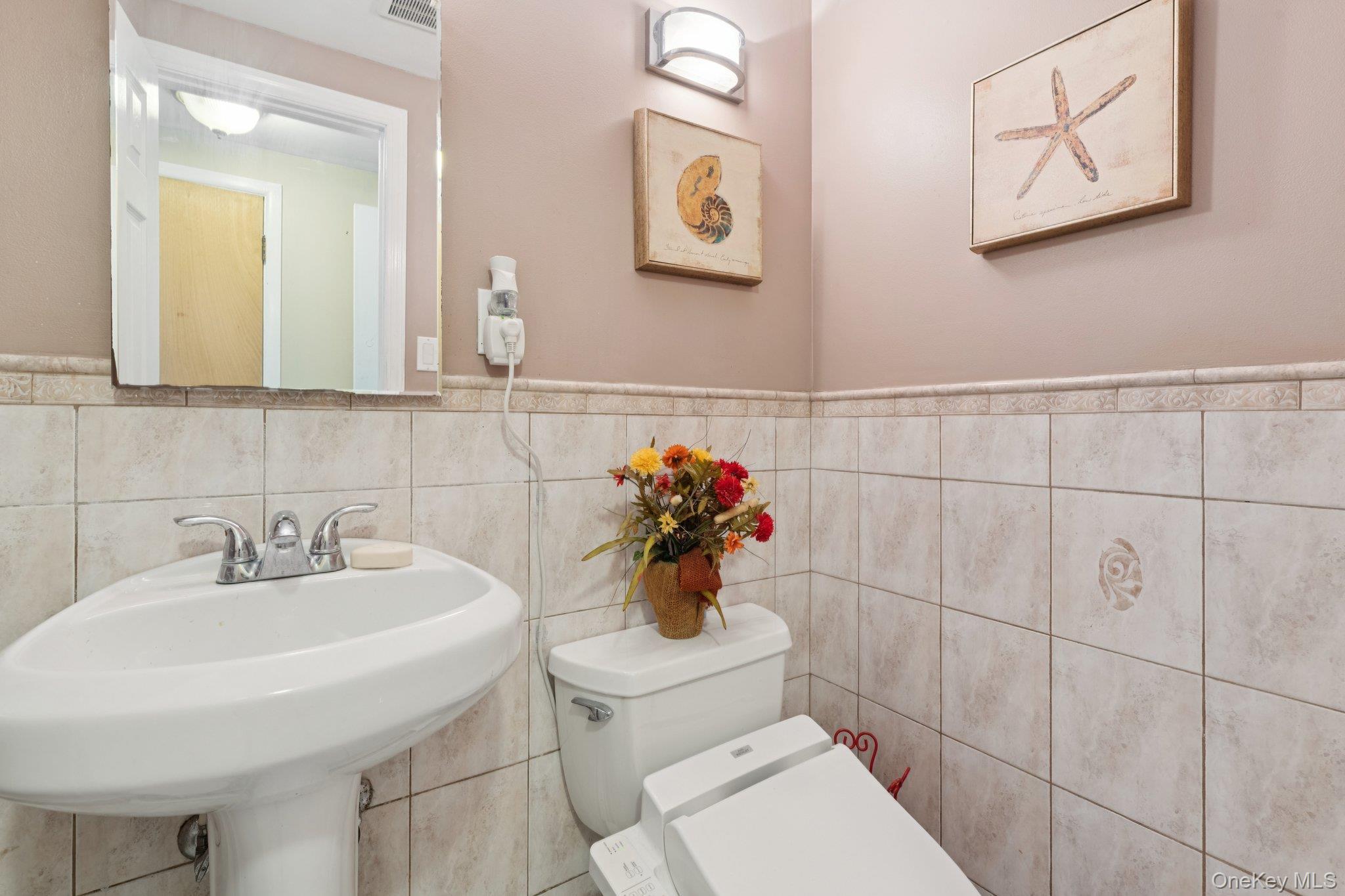 Single Family Clarkson  Suffolk County, NY 11738, MLS-901203-21