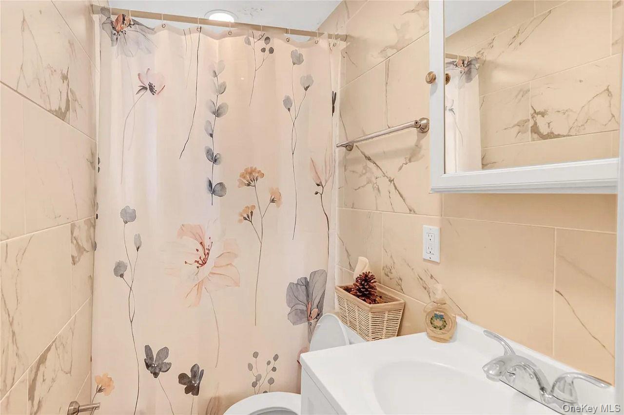 Single Family Clinton  Sullivan County, NY 12701, MLS-901212-20