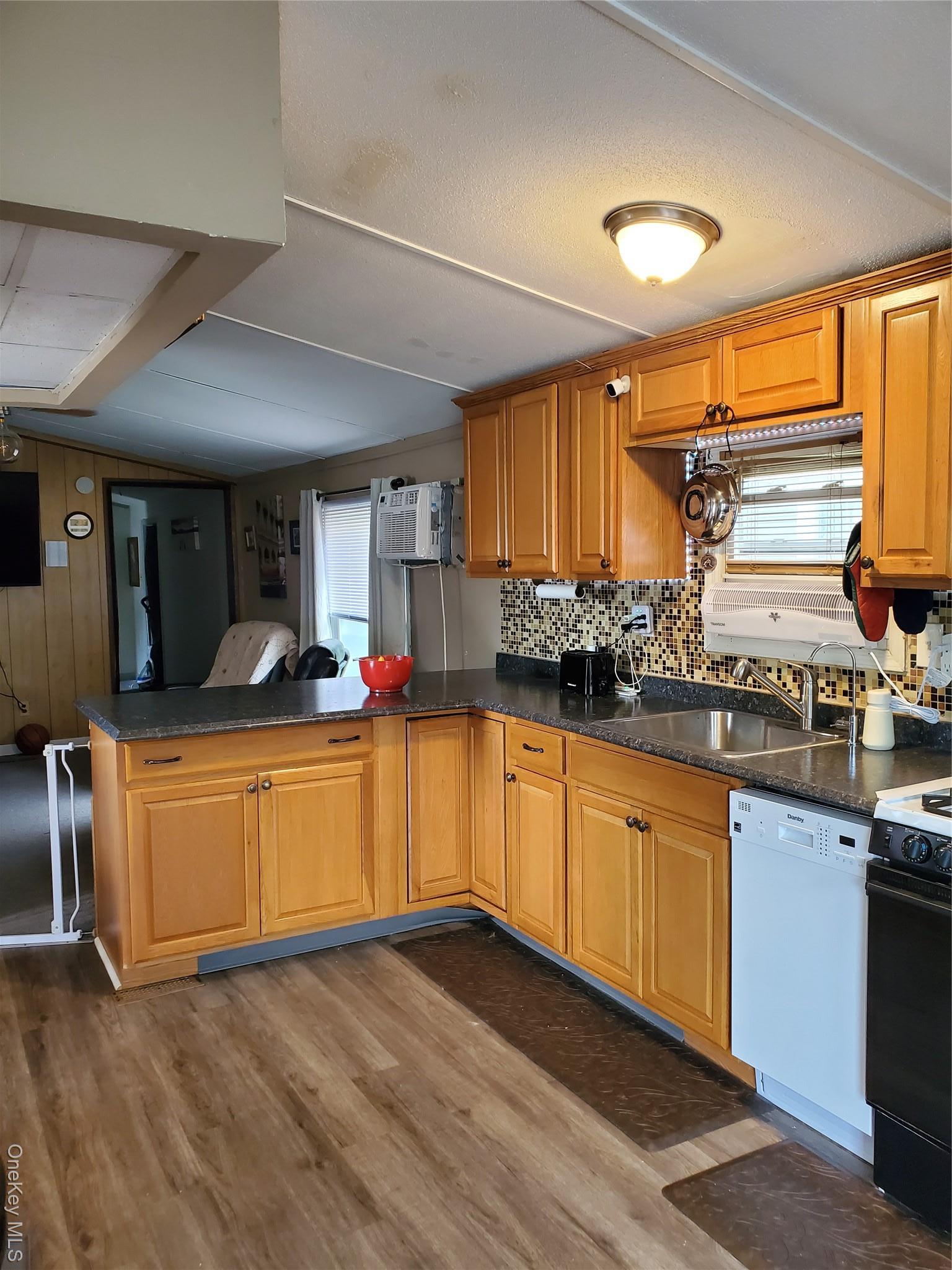 Single Family Currycross  Orange County, NY 12553, MLS-901216-2