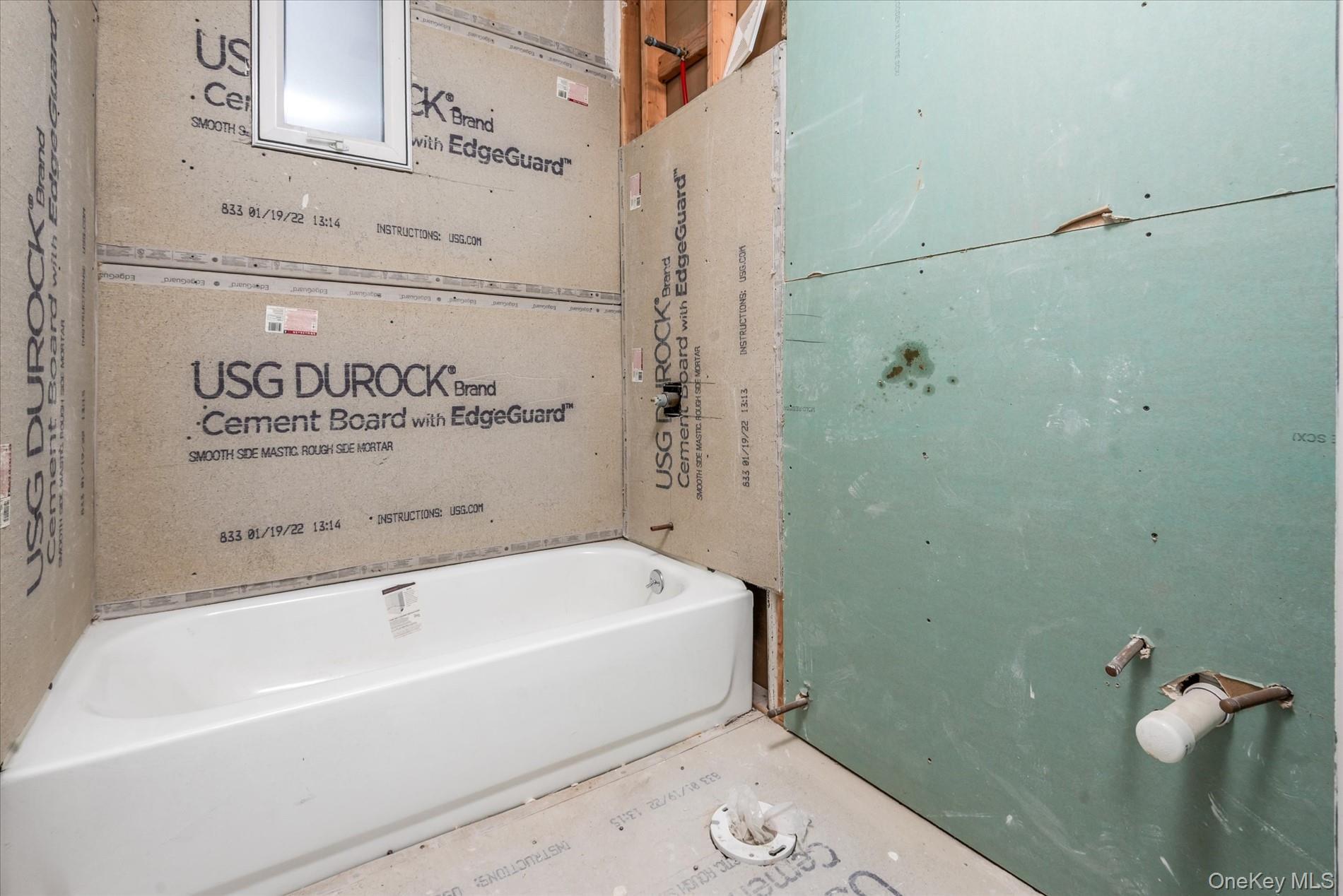 Single Family Welling  Queens, NY 11102, MLS-901226-17