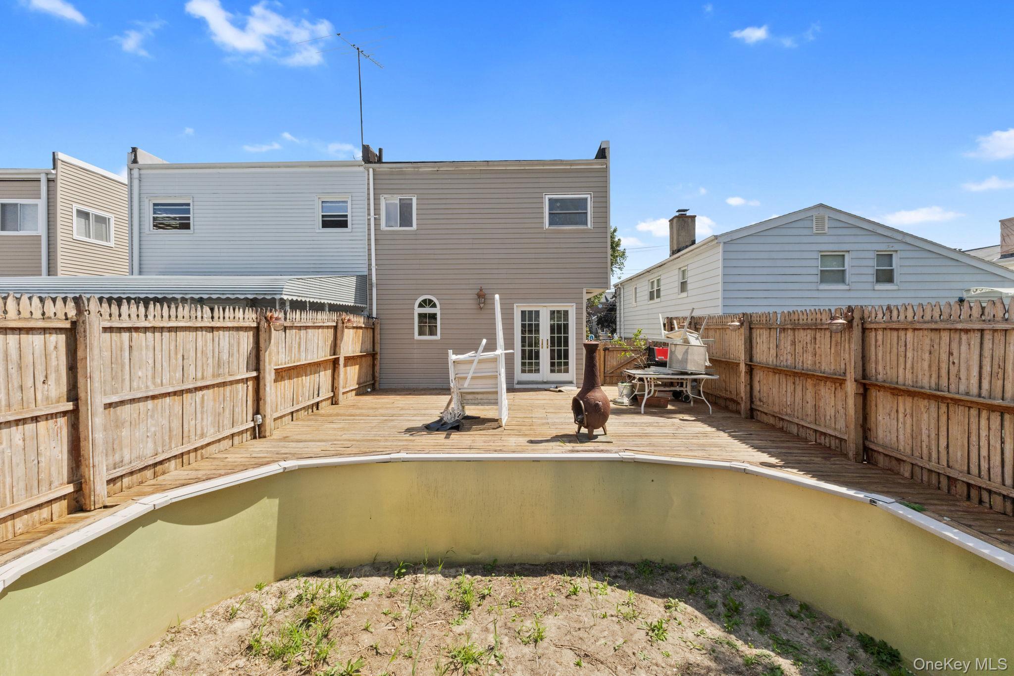 Single Family Tierney  Bronx, NY 10465, MLS-901230-22