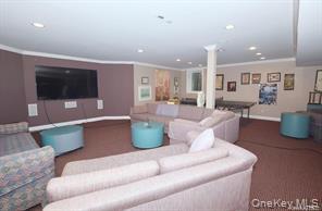 Condo Altessa  Suffolk County, NY 11747, MLS-901239-14