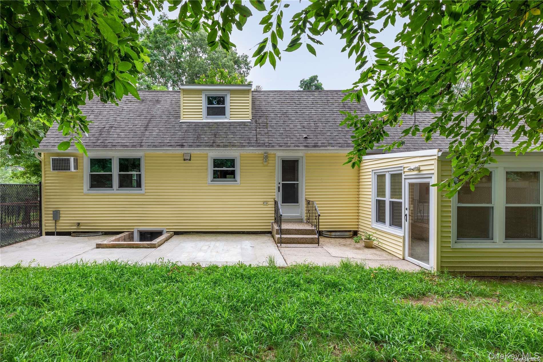 Single Family Bartlett  Suffolk County, NY 11953, MLS-901261-26