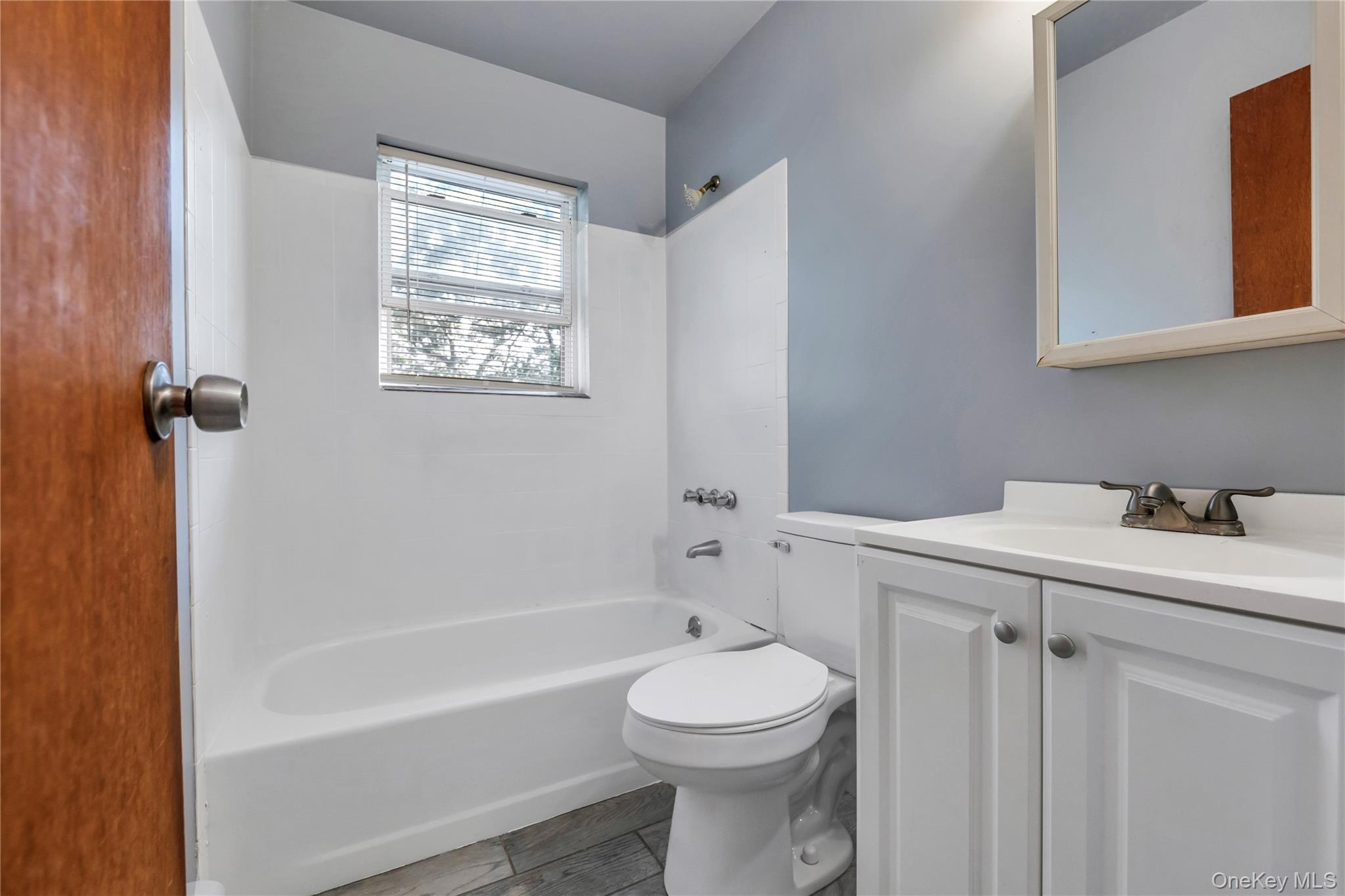 Single Family Brushwood Suffolk County, NY 11967, MLS-901299-20