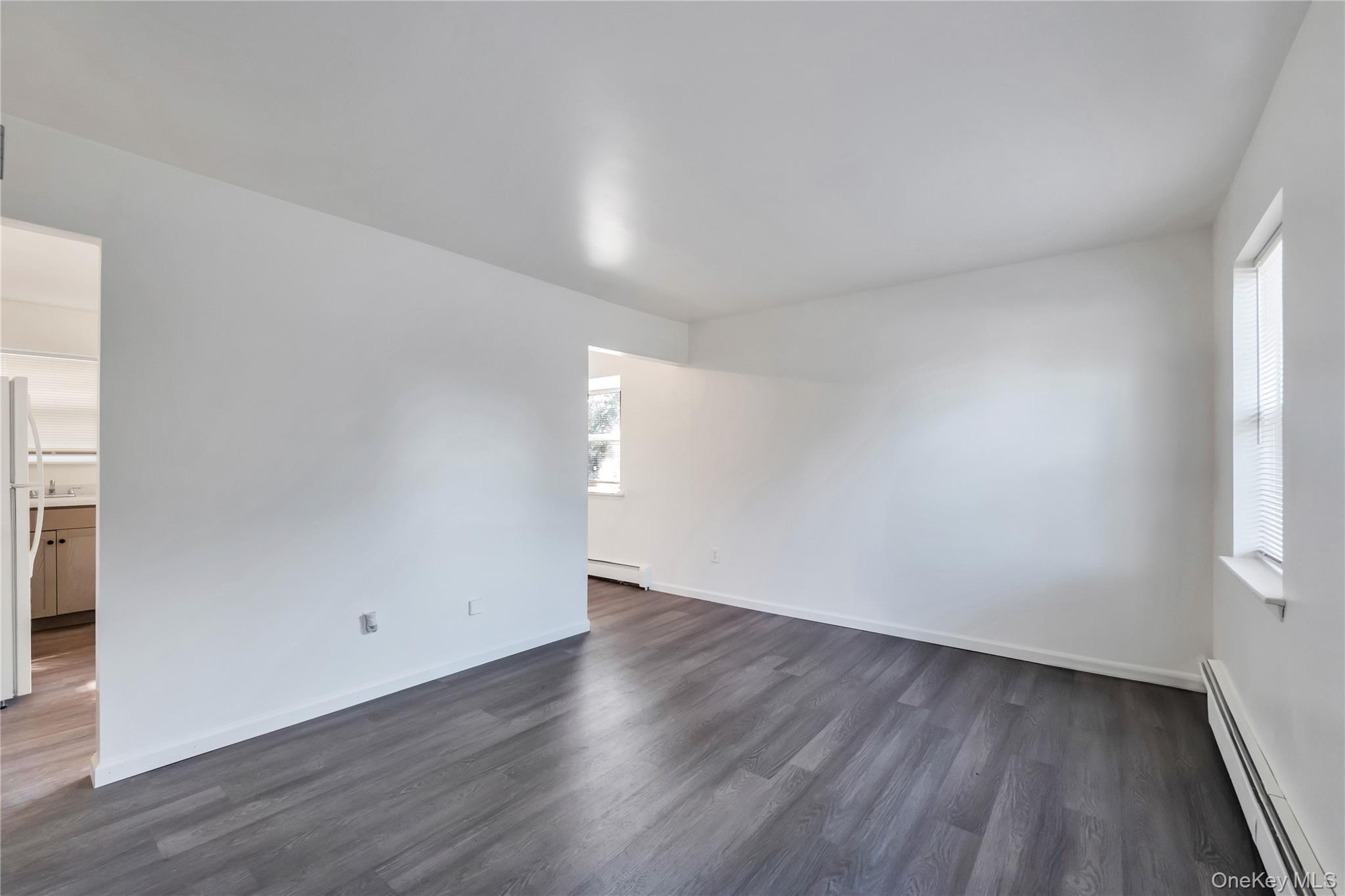 Single Family Brushwood Suffolk County, NY 11967, MLS-901299-25