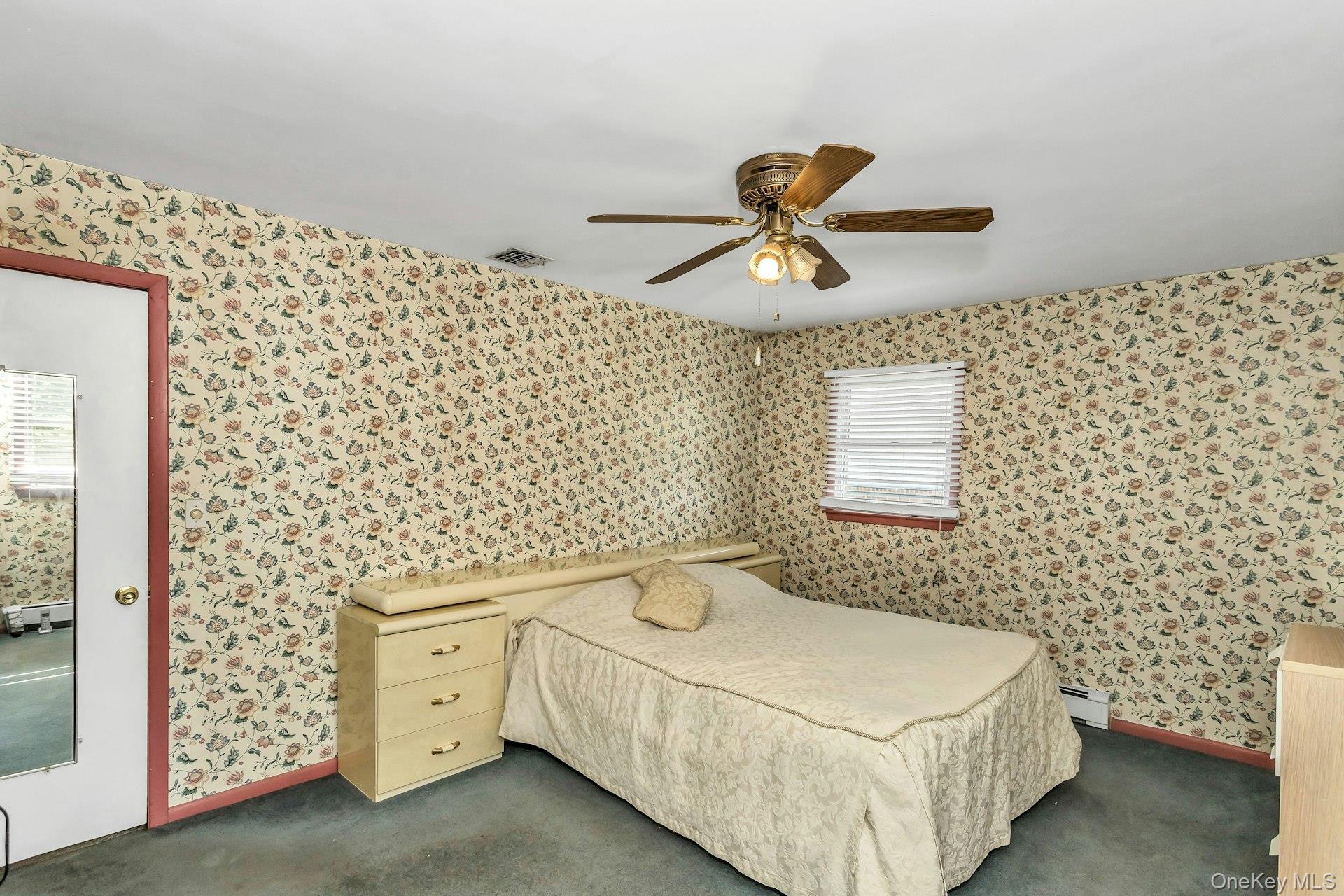 Single Family Pasadena Nassau County, NY 11803, MLS-901302-14