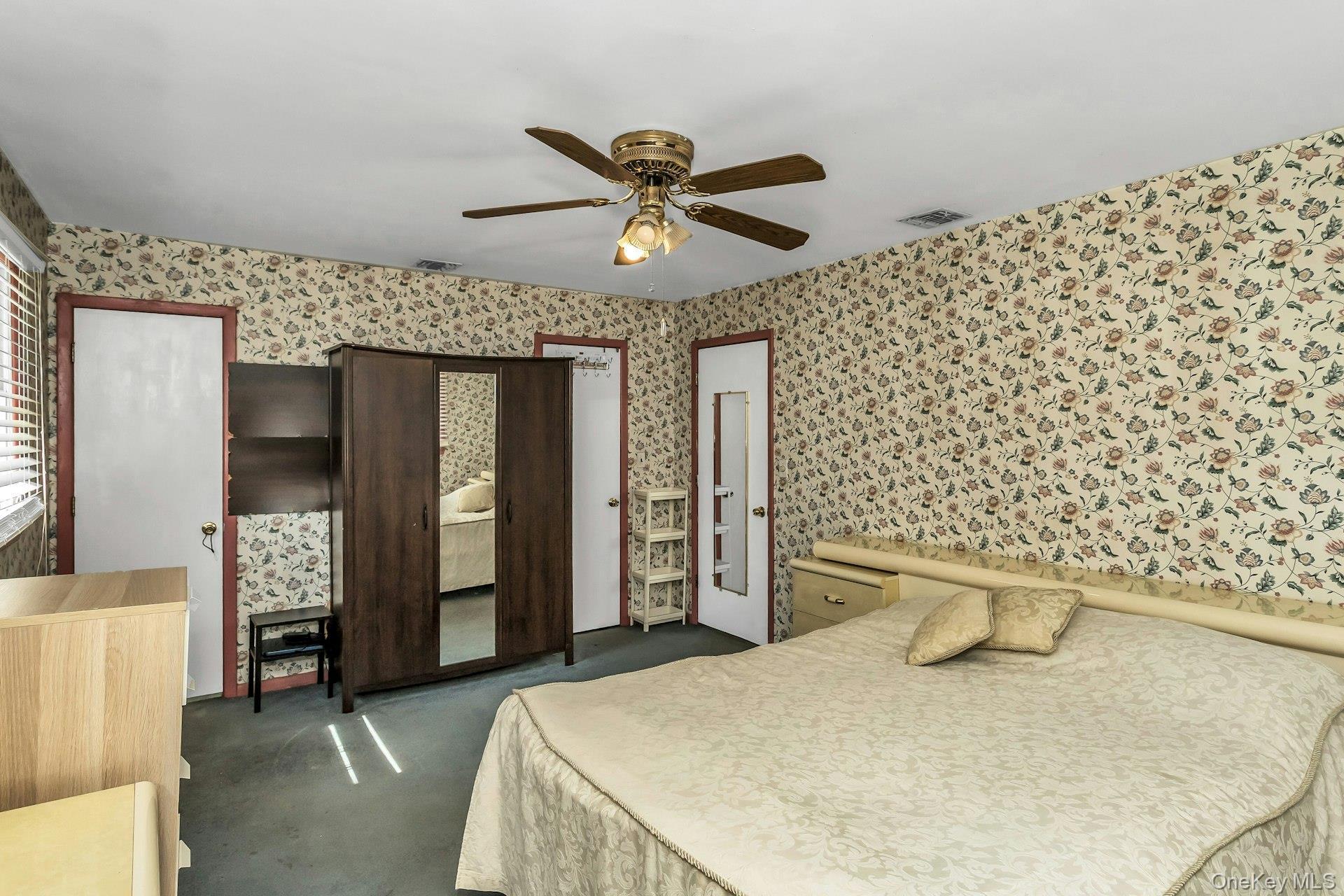 Single Family Pasadena Nassau County, NY 11803, MLS-901302-15