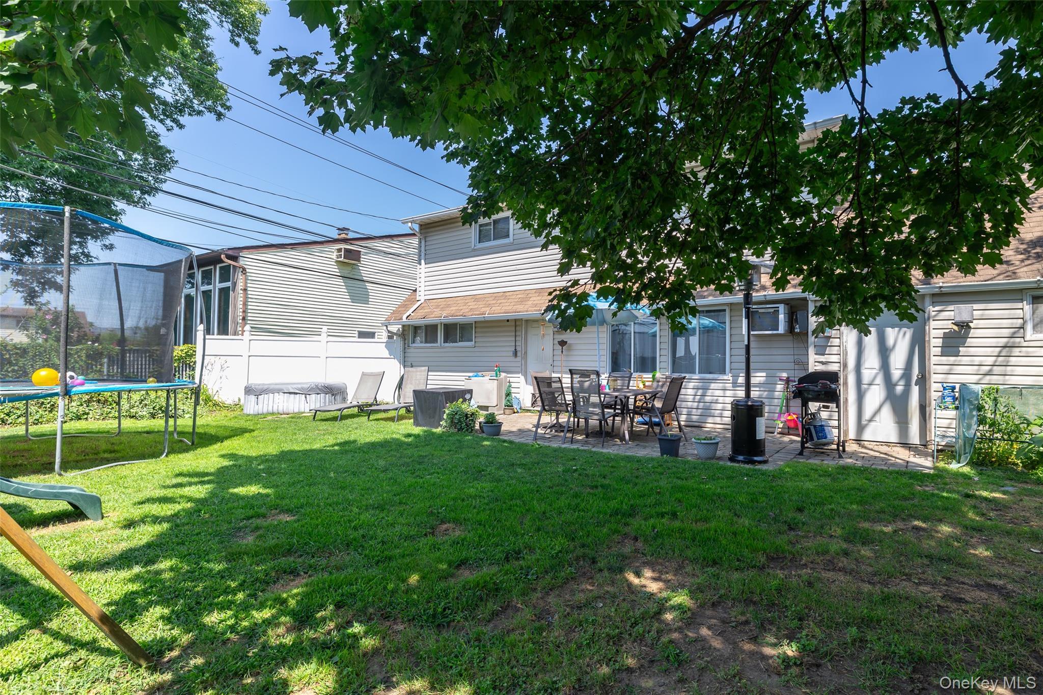 Single Family Downhill  Nassau County, NY 11793, MLS-901309-23