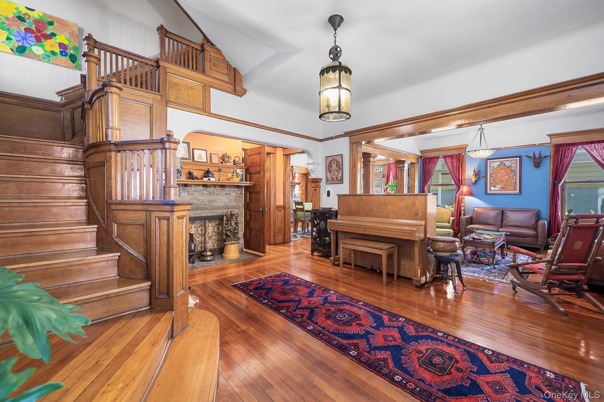 Single Family Van Cortlandt Park Westchester County, NY 10705, MLS-901312-5