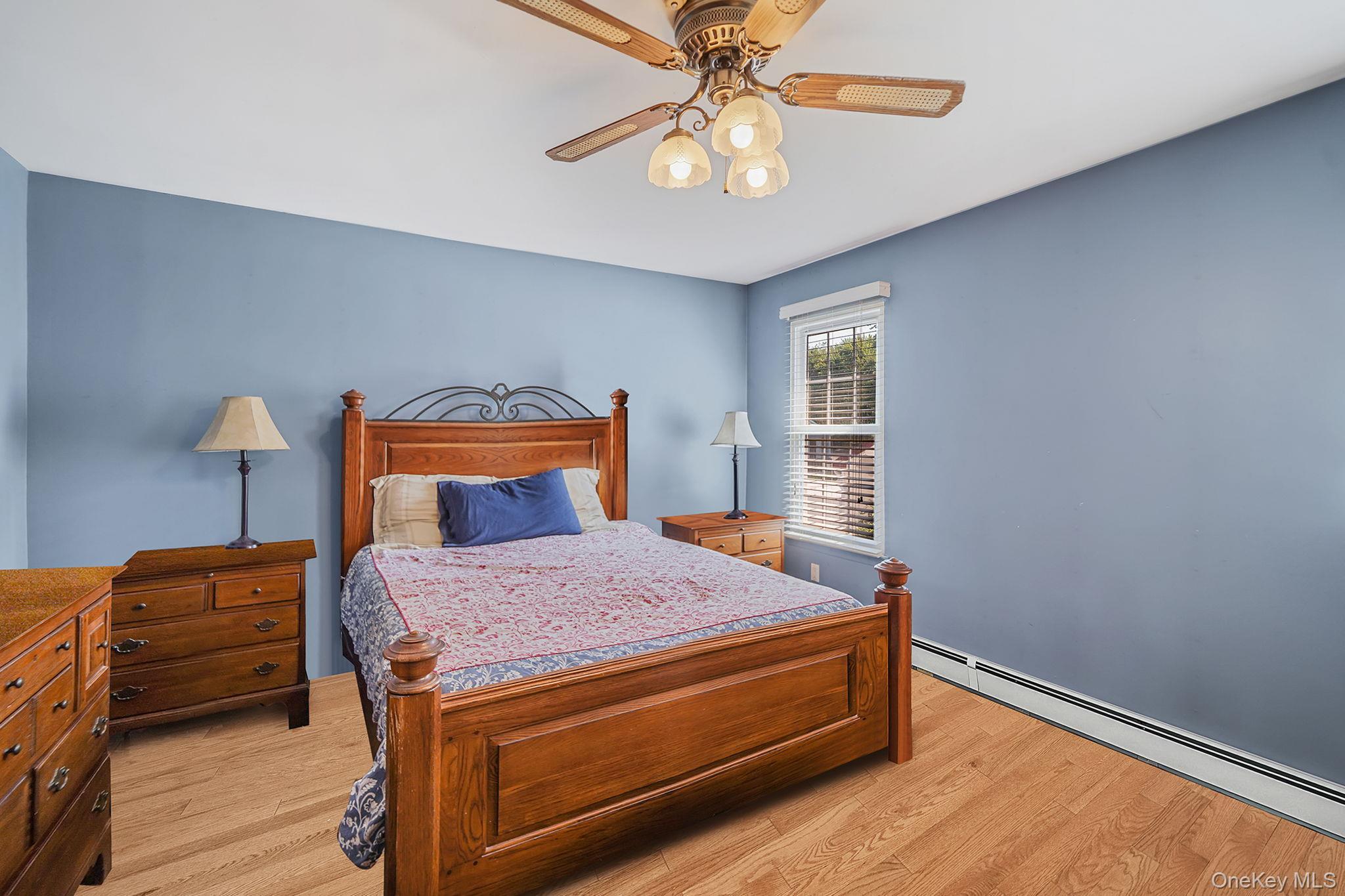 Condo Georgian  Suffolk County, NY 11727, MLS-901320-11
