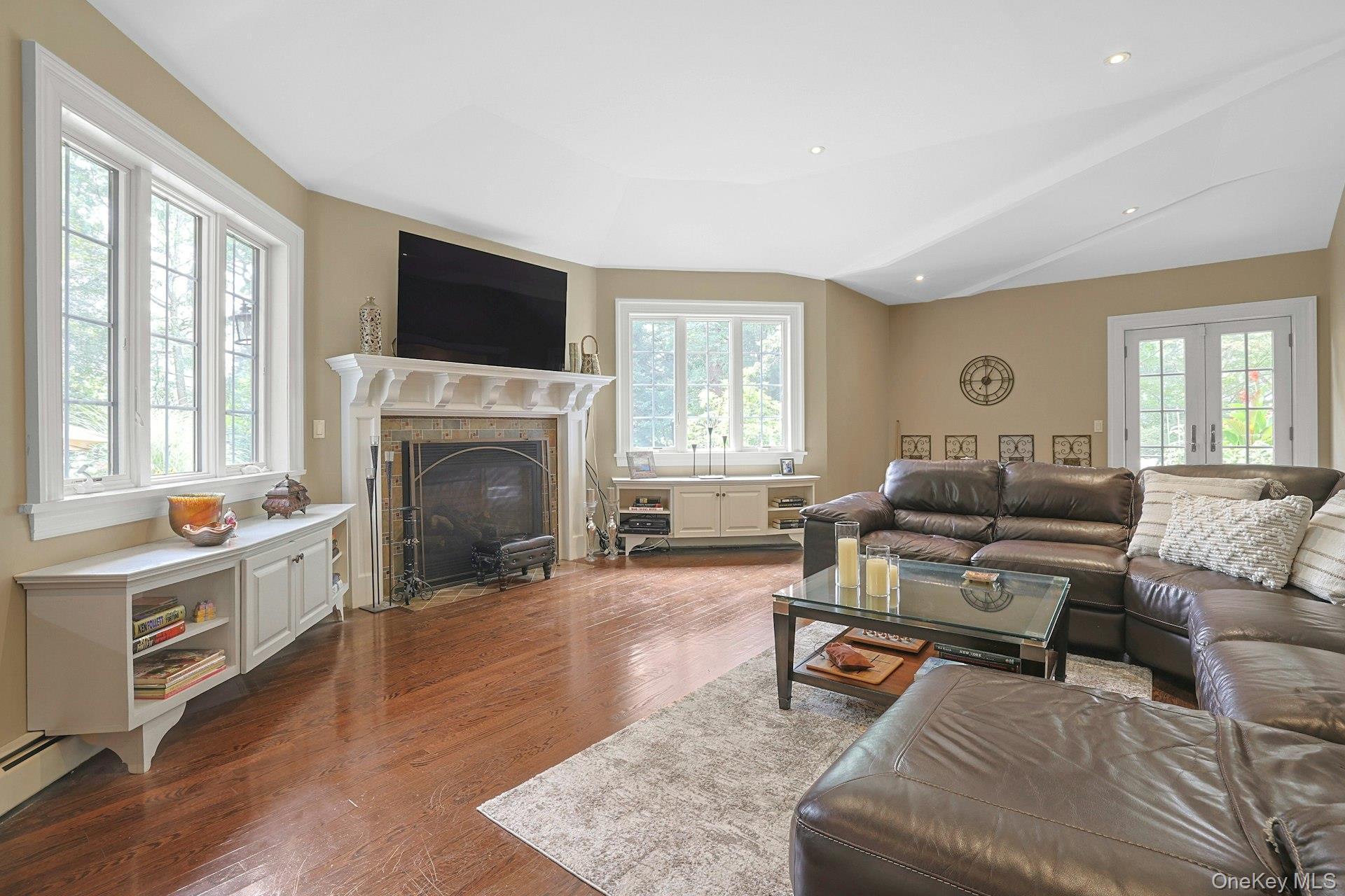 Single Family Harwood Westchester County, NY 10591, MLS-901337-13