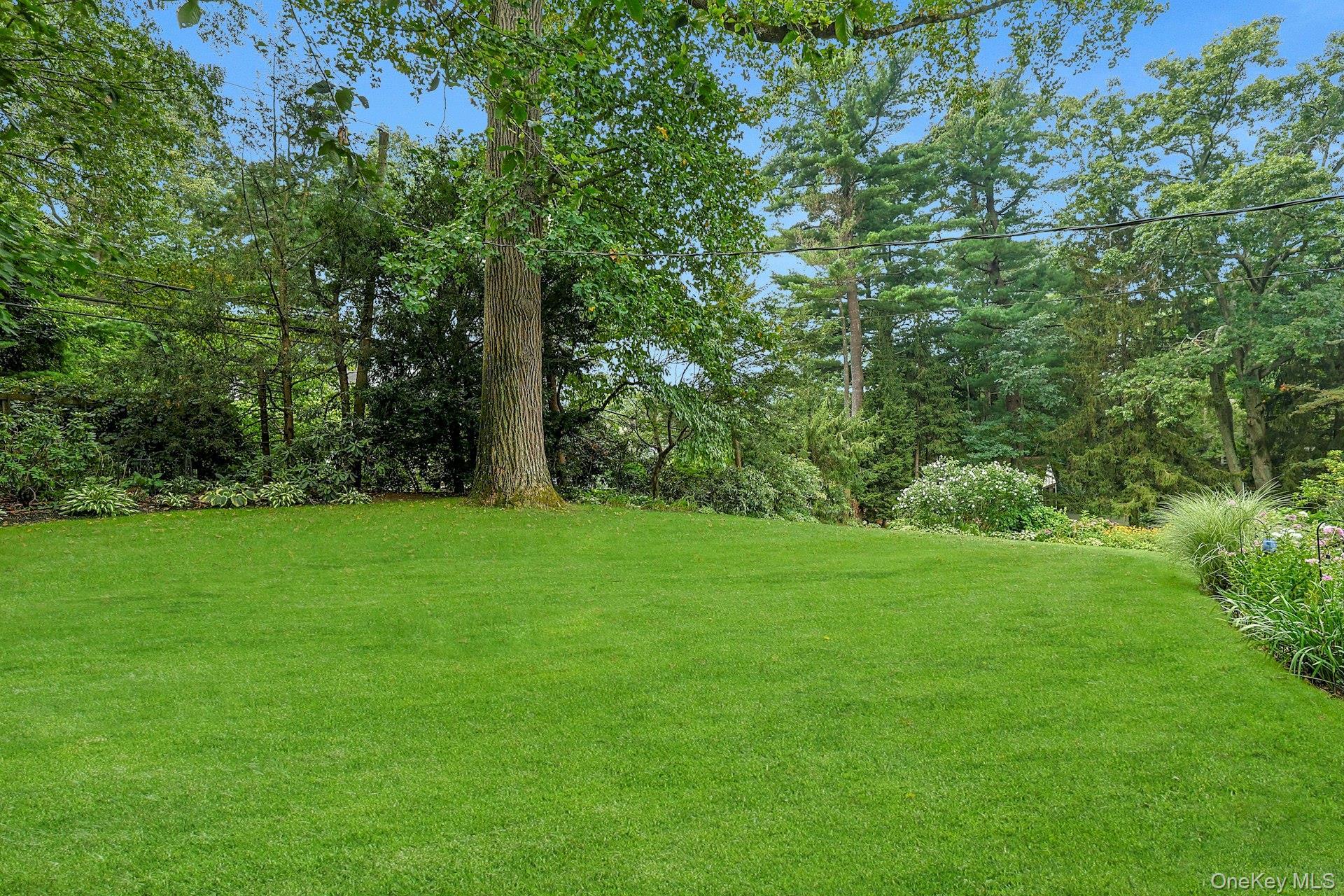 Single Family Harwood Westchester County, NY 10591, MLS-901337-34