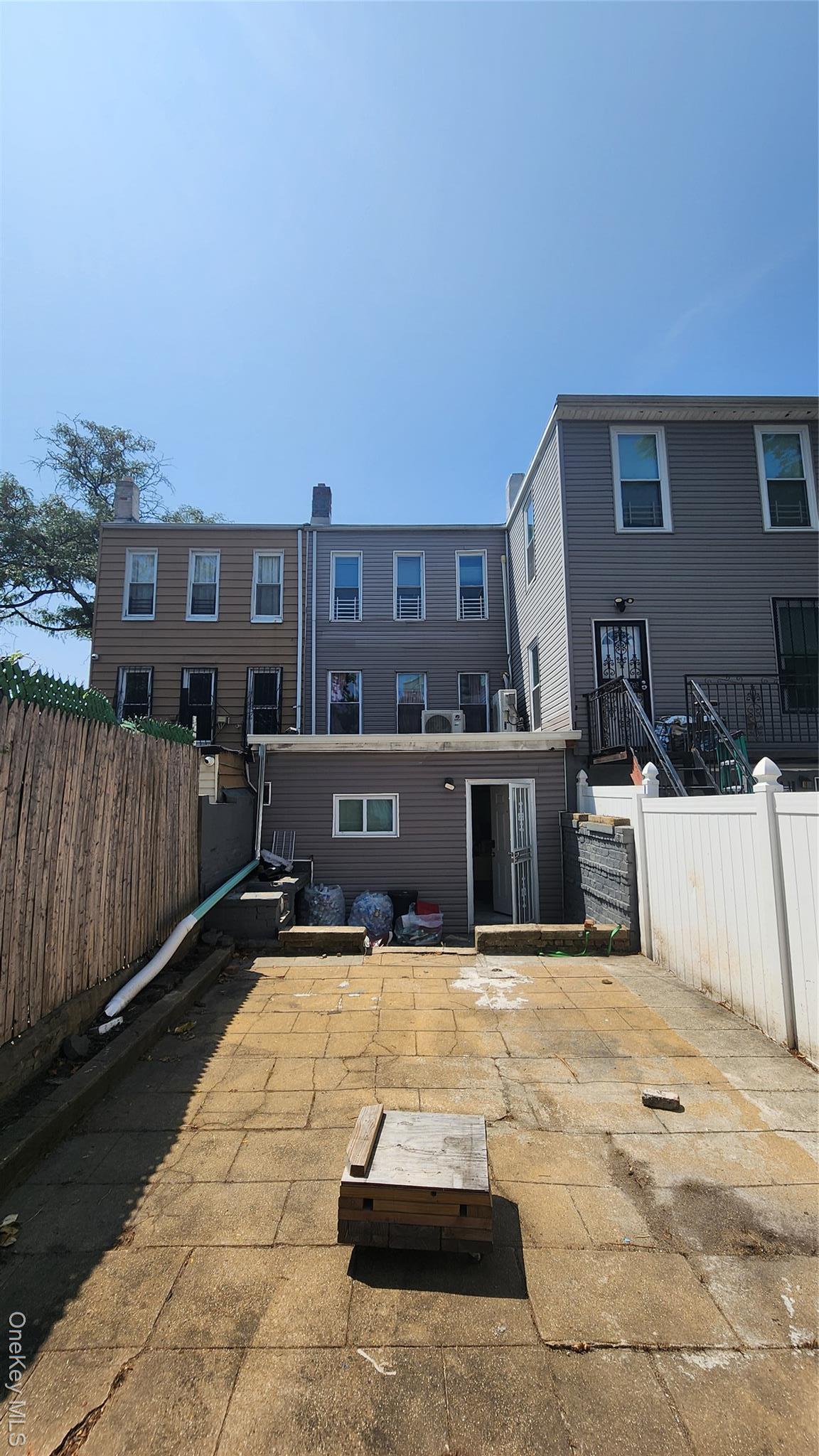 Single Family Logan  Brooklyn, NY 11208, MLS-901358-12