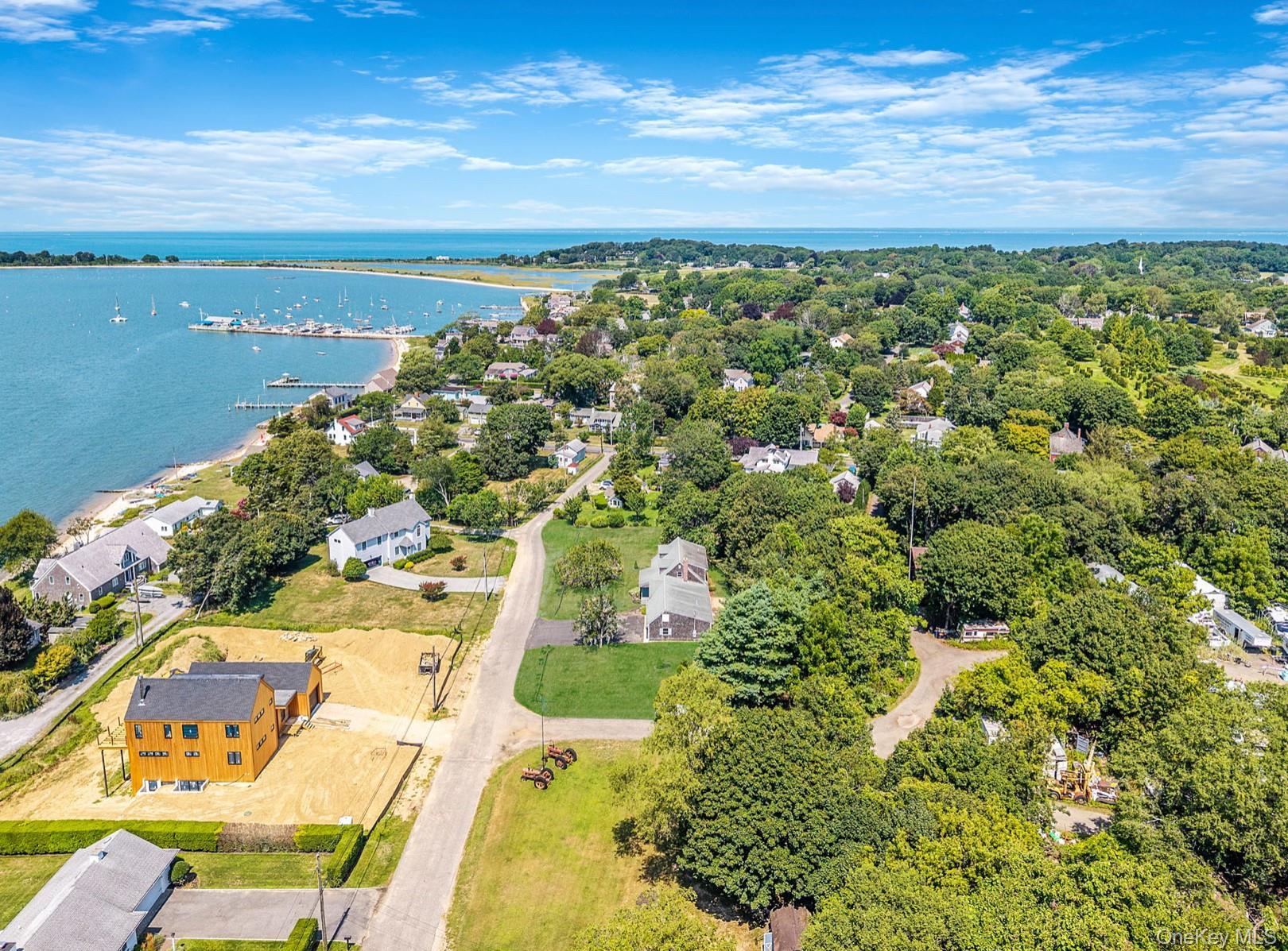 Single Family Willow Terrace Suffolk County, NY 11957, MLS-901364-4