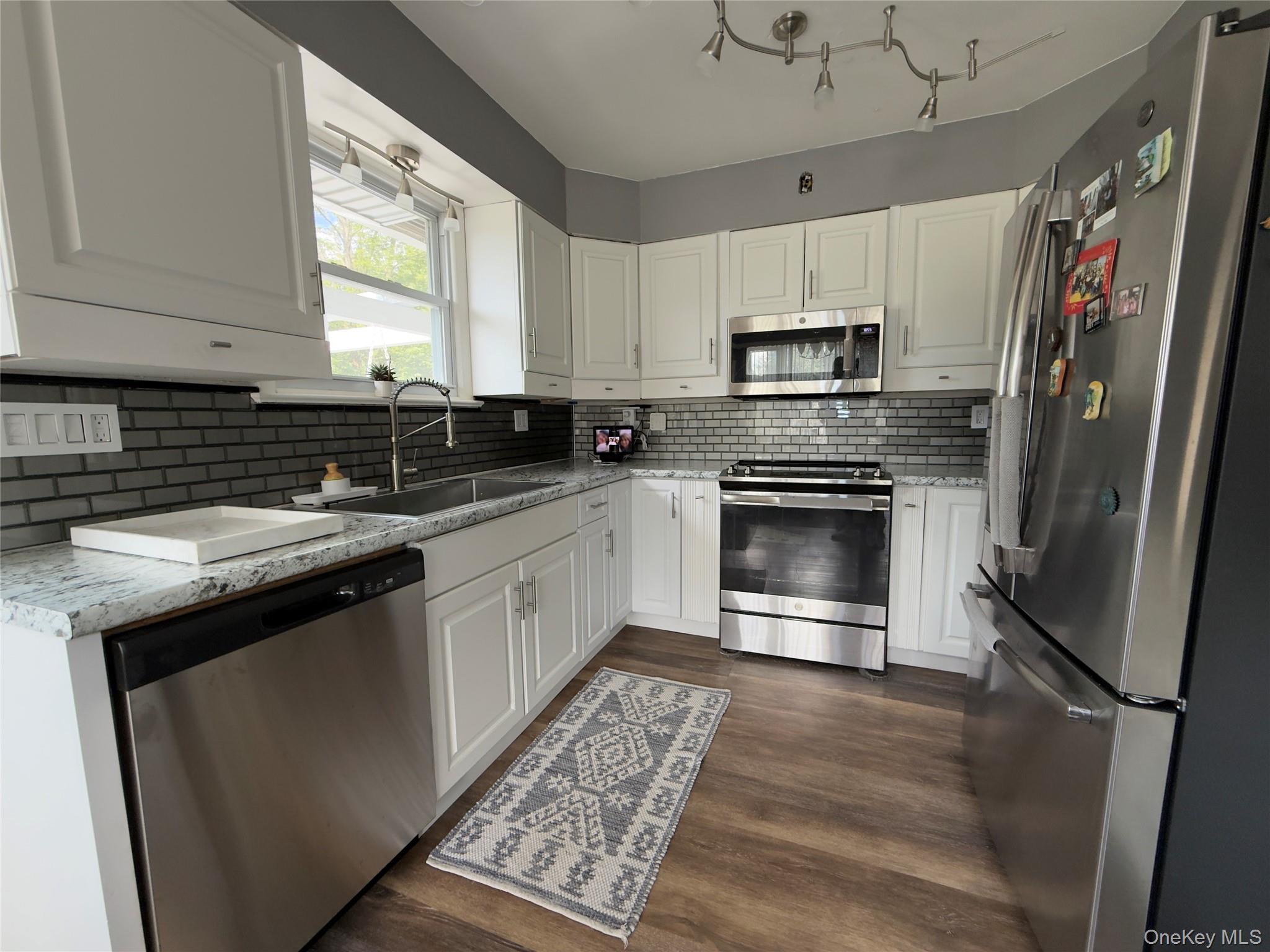 Single Family Main Street  Sullivan County, NY 12733, MLS-901433-10