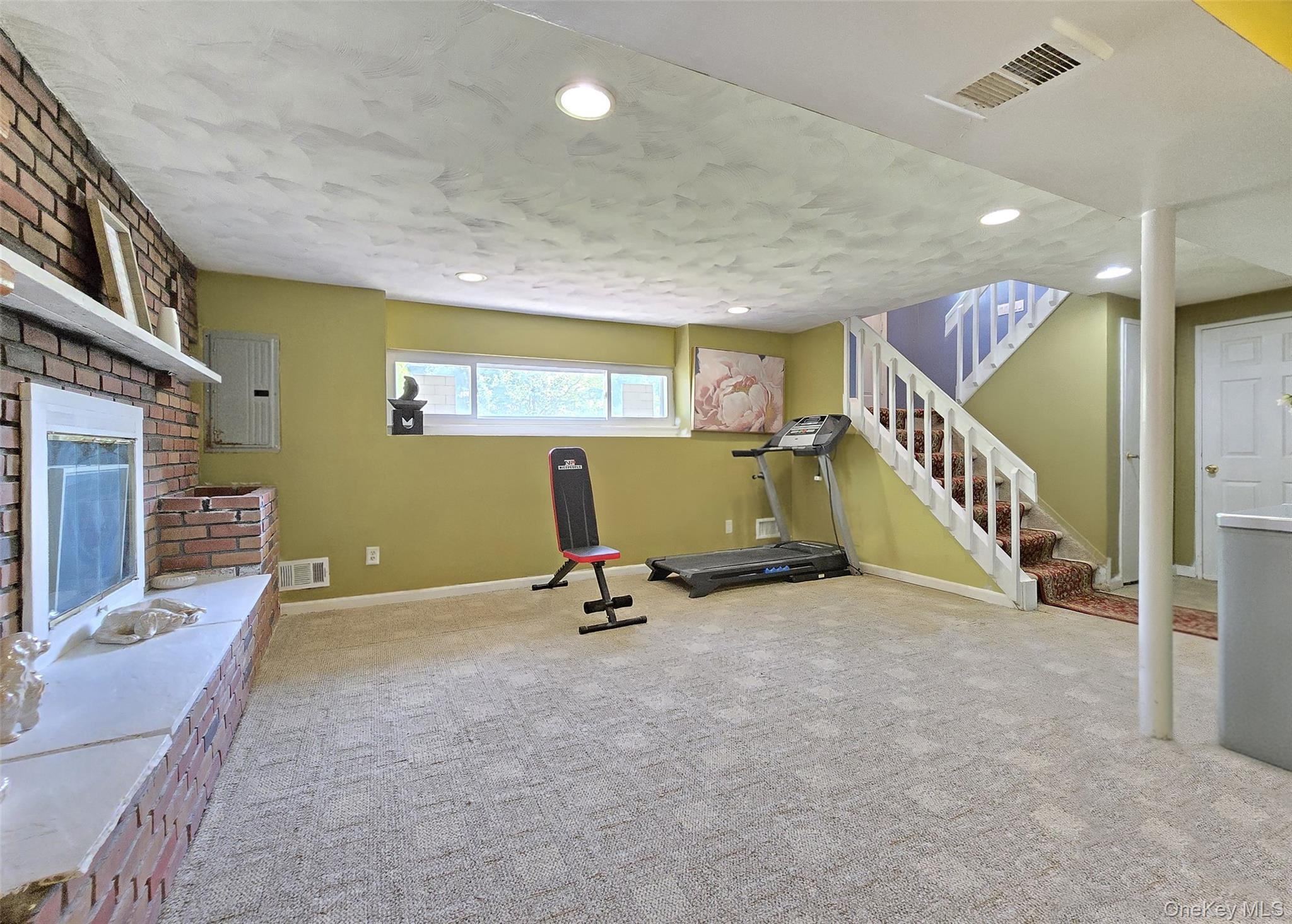 Single Family Berkeley  Suffolk County, NY 11784, MLS-901439-11