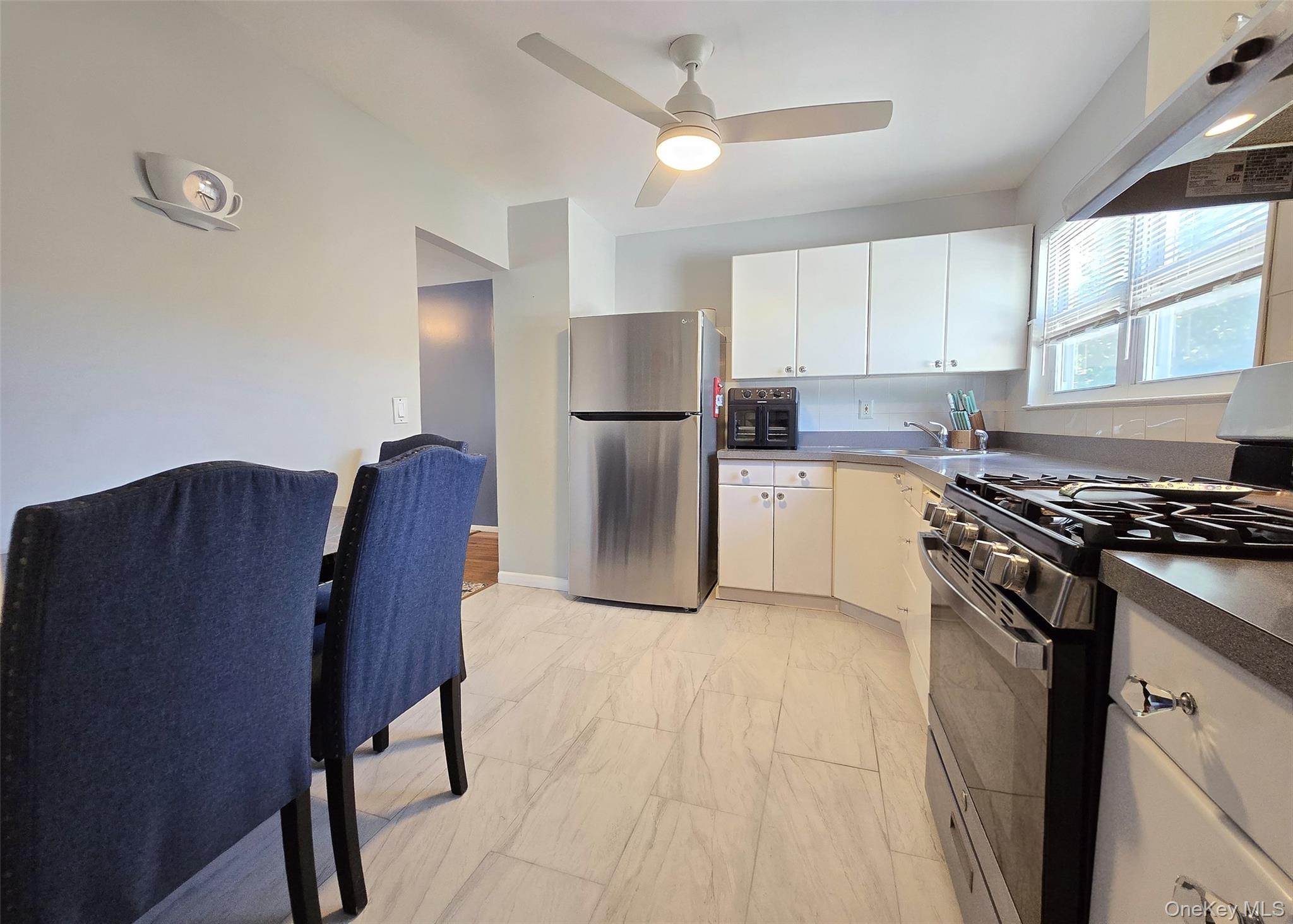 Single Family Berkeley  Suffolk County, NY 11784, MLS-901439-5