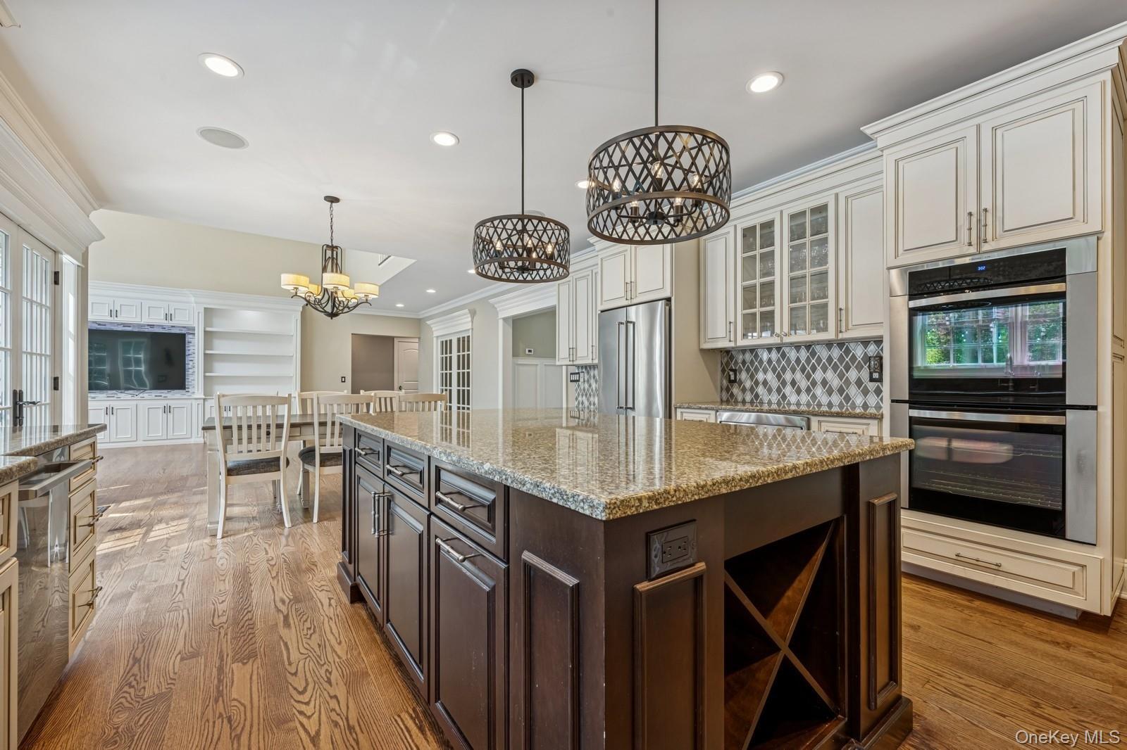 Single Family Bacon Suffolk County, NY 11780, MLS-901458-15