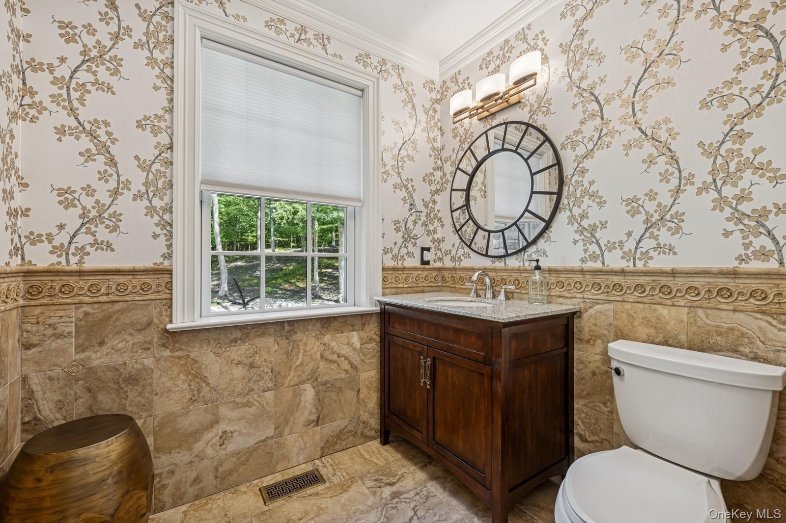 Single Family Bacon Suffolk County, NY 11780, MLS-901458-32