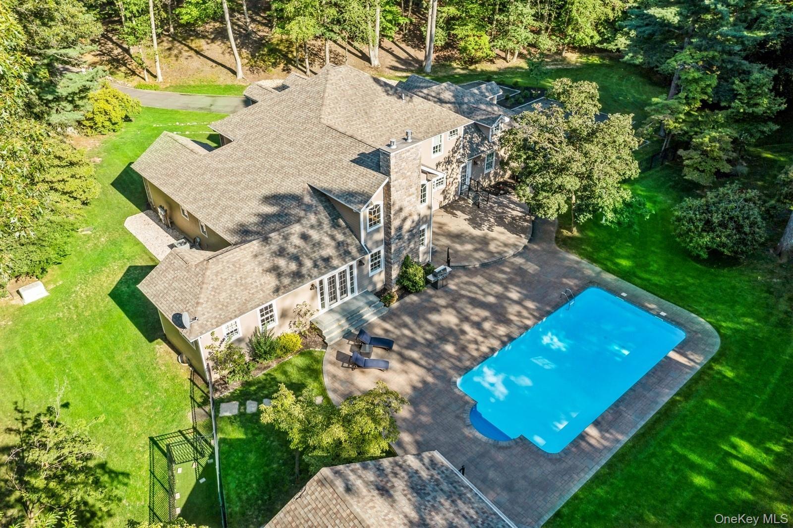 Single Family Bacon Suffolk County, NY 11780, MLS-901458-44