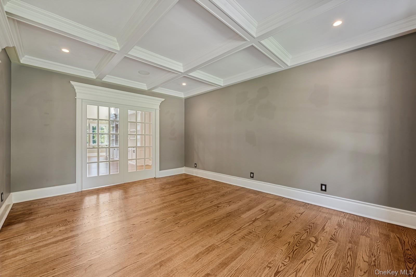 Single Family Bacon Suffolk County, NY 11780, MLS-901458-6