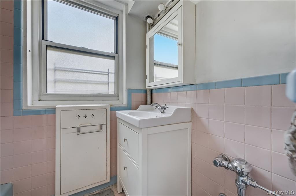 Coop 85th  Queens, NY 11372, MLS-901495-10