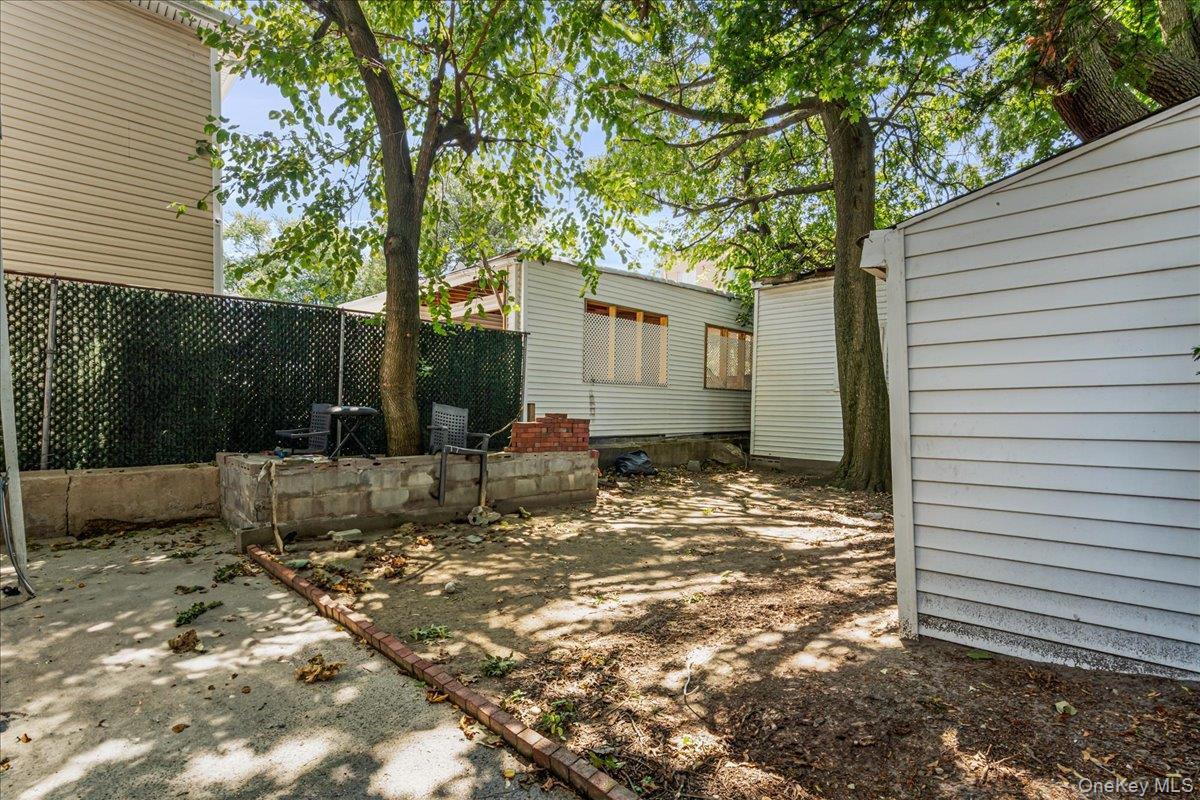 Single Family 59th Queens, NY 11385, MLS-901507-3