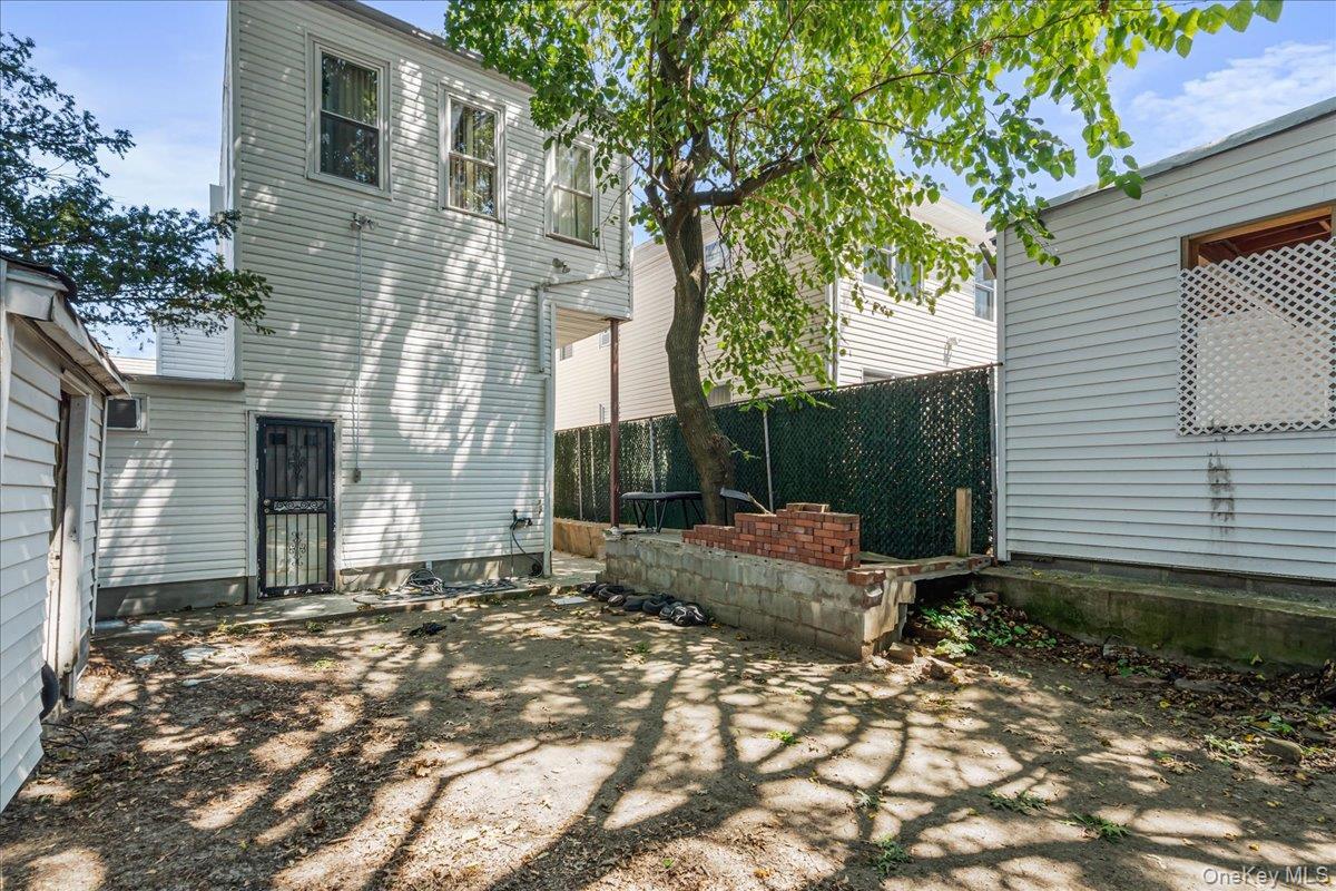 Single Family 59th Queens, NY 11385, MLS-901507-6