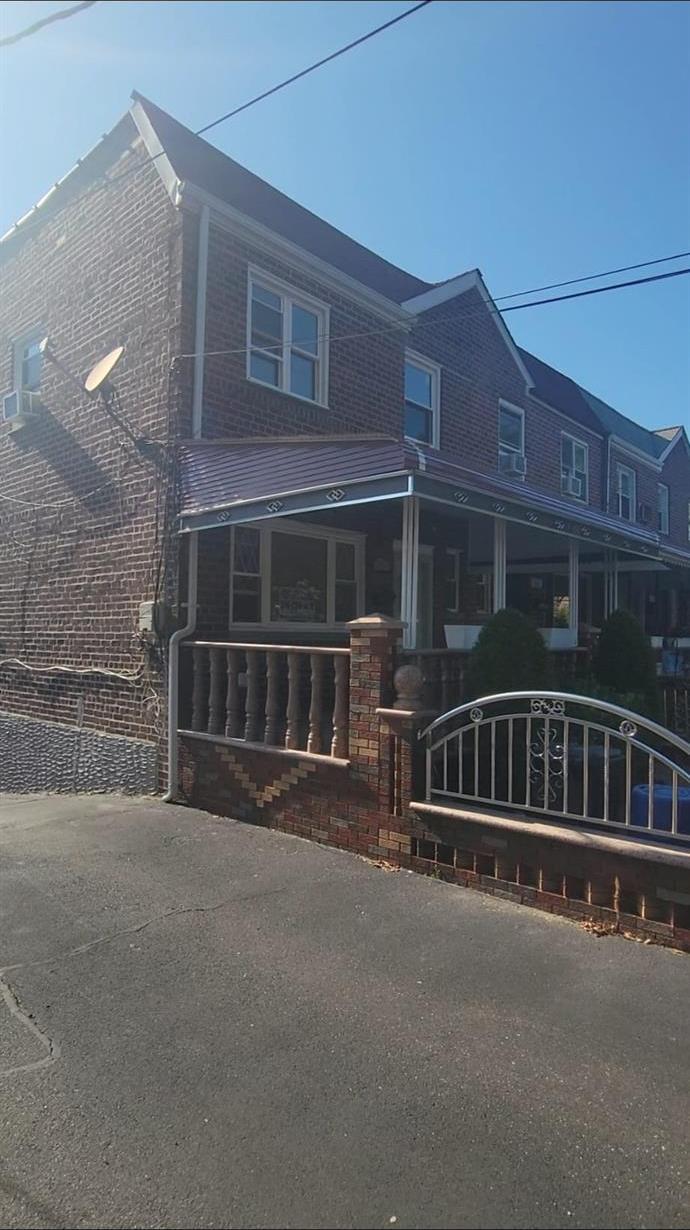 Single Family 55th  Brooklyn, NY 11234, MLS-901543-3