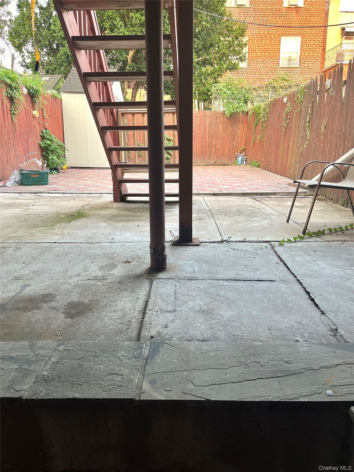 Single Family Radcliff Avenue  Bronx, NY 10469, MLS-901551-15