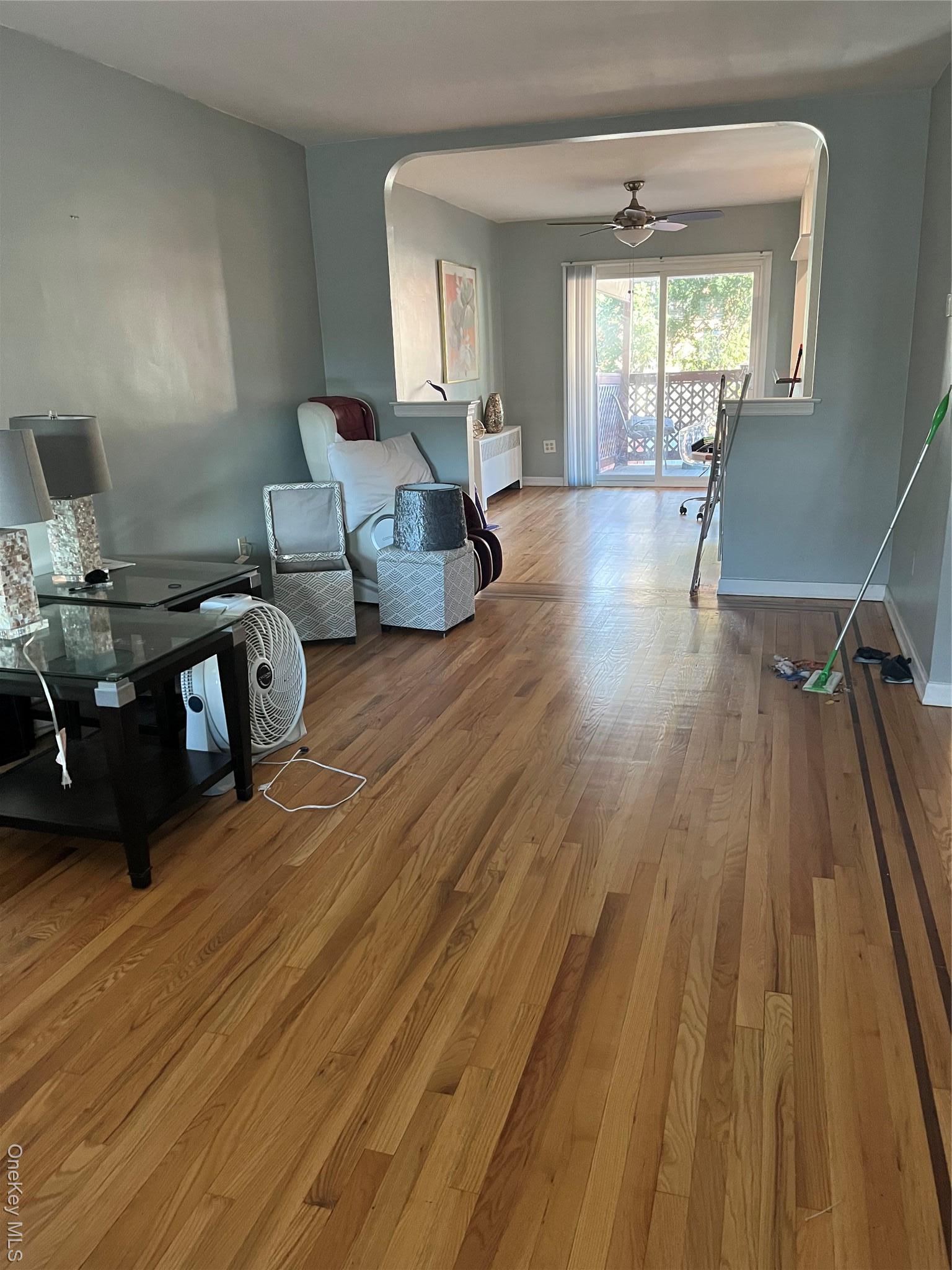 Single Family Radcliff Avenue  Bronx, NY 10469, MLS-901551-17