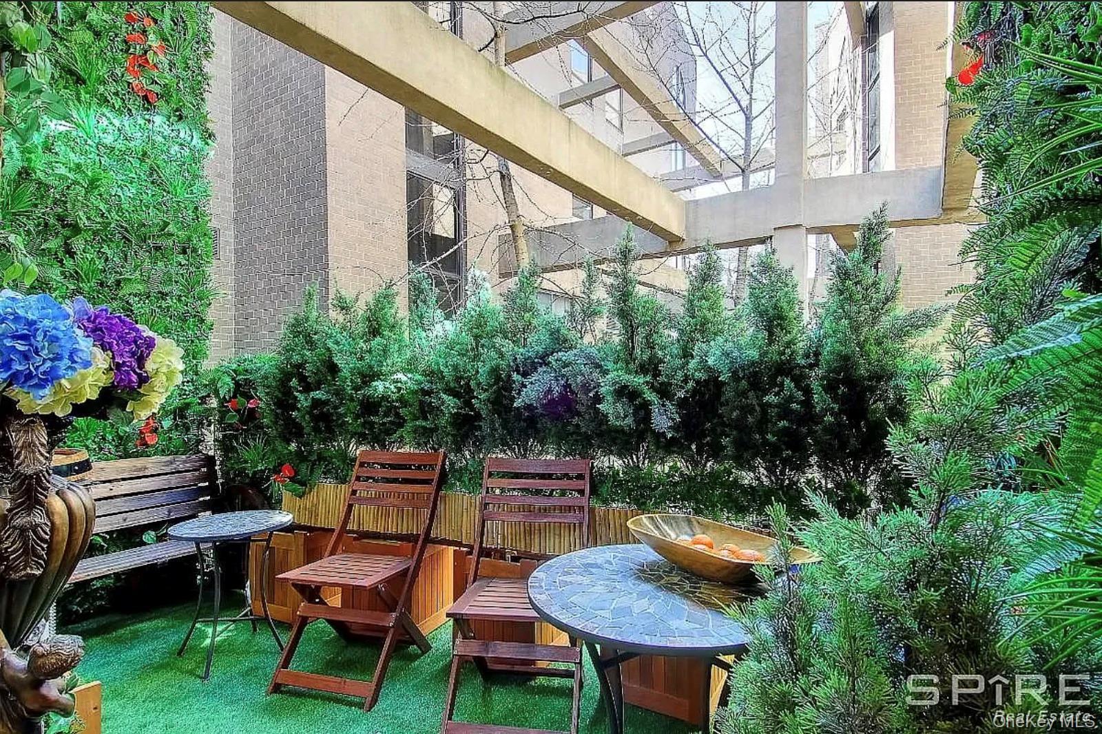 Apartment Barrow Street  Manhattan, NY 10014, MLS-901562-7