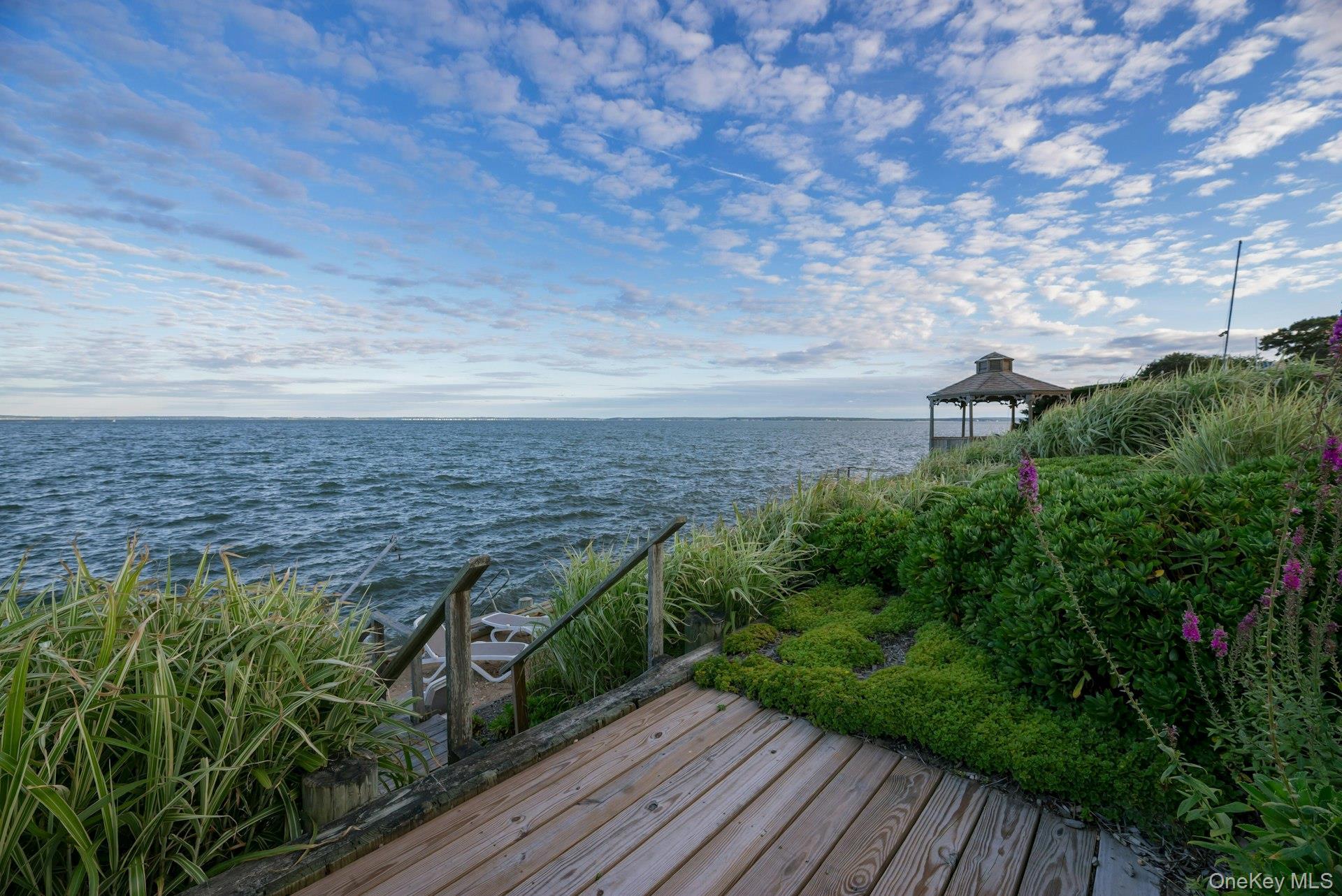 Single Family Great Peconic Bay Suffolk County, NY 11948, MLS-901582-25