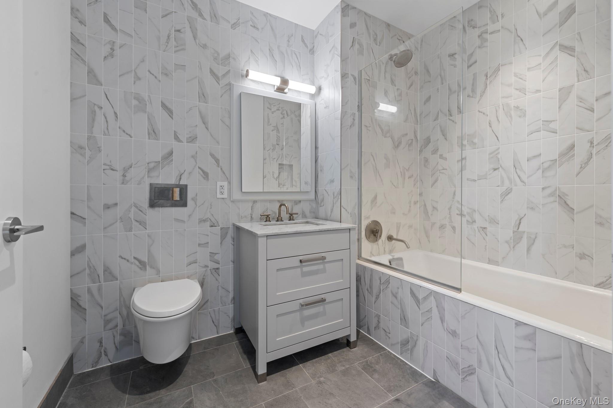 Condo Queens Queens, NY 11375, MLS-901594-11