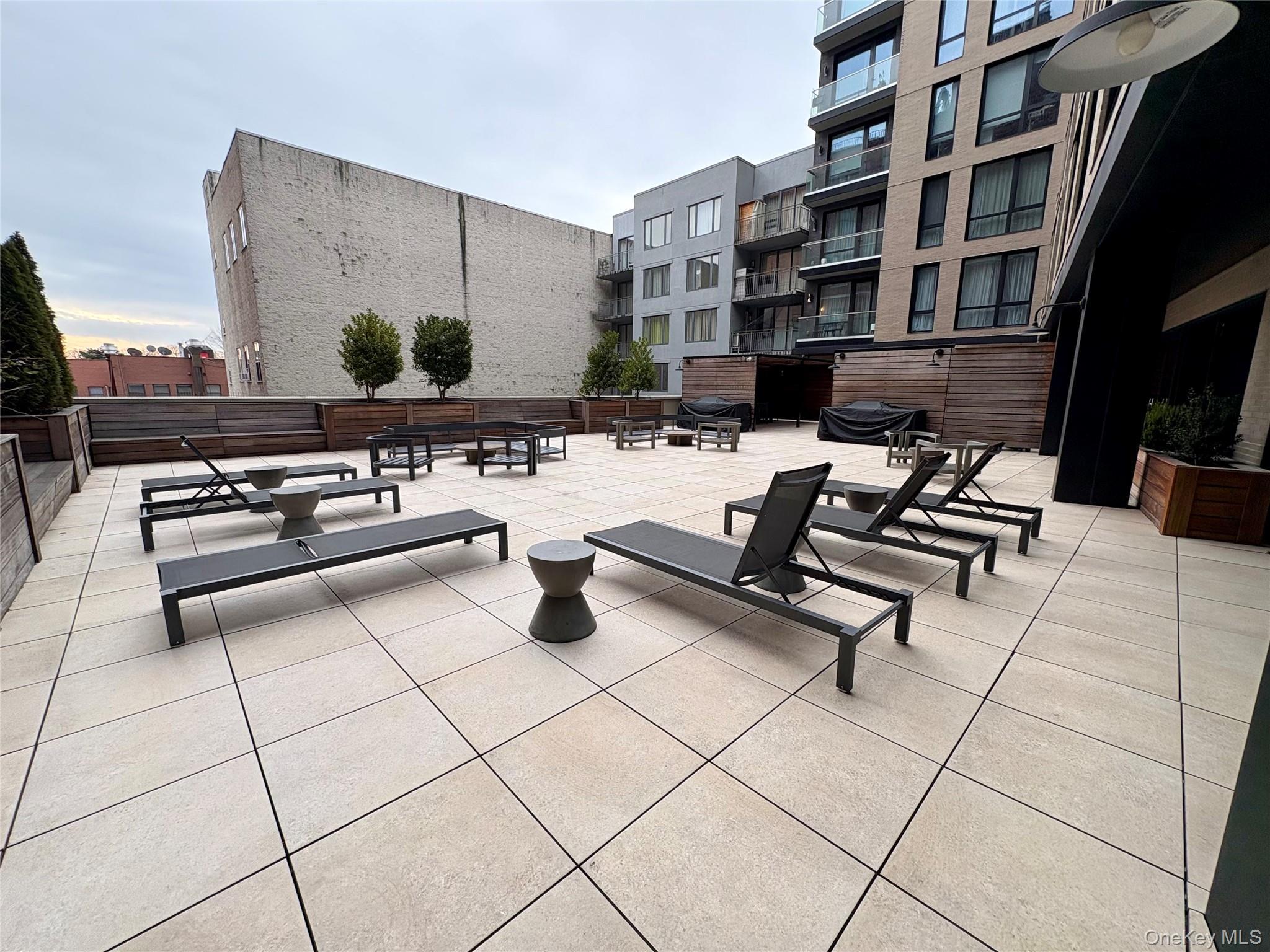 Condo Queens Queens, NY 11375, MLS-901594-17