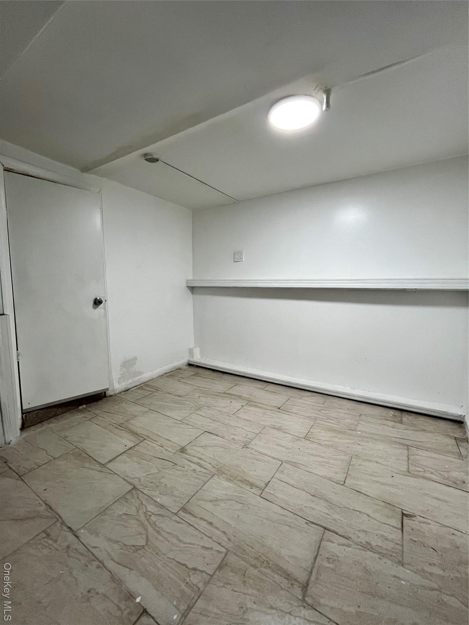 Single Family Van Nest  Bronx, NY 10460, MLS-901606-9